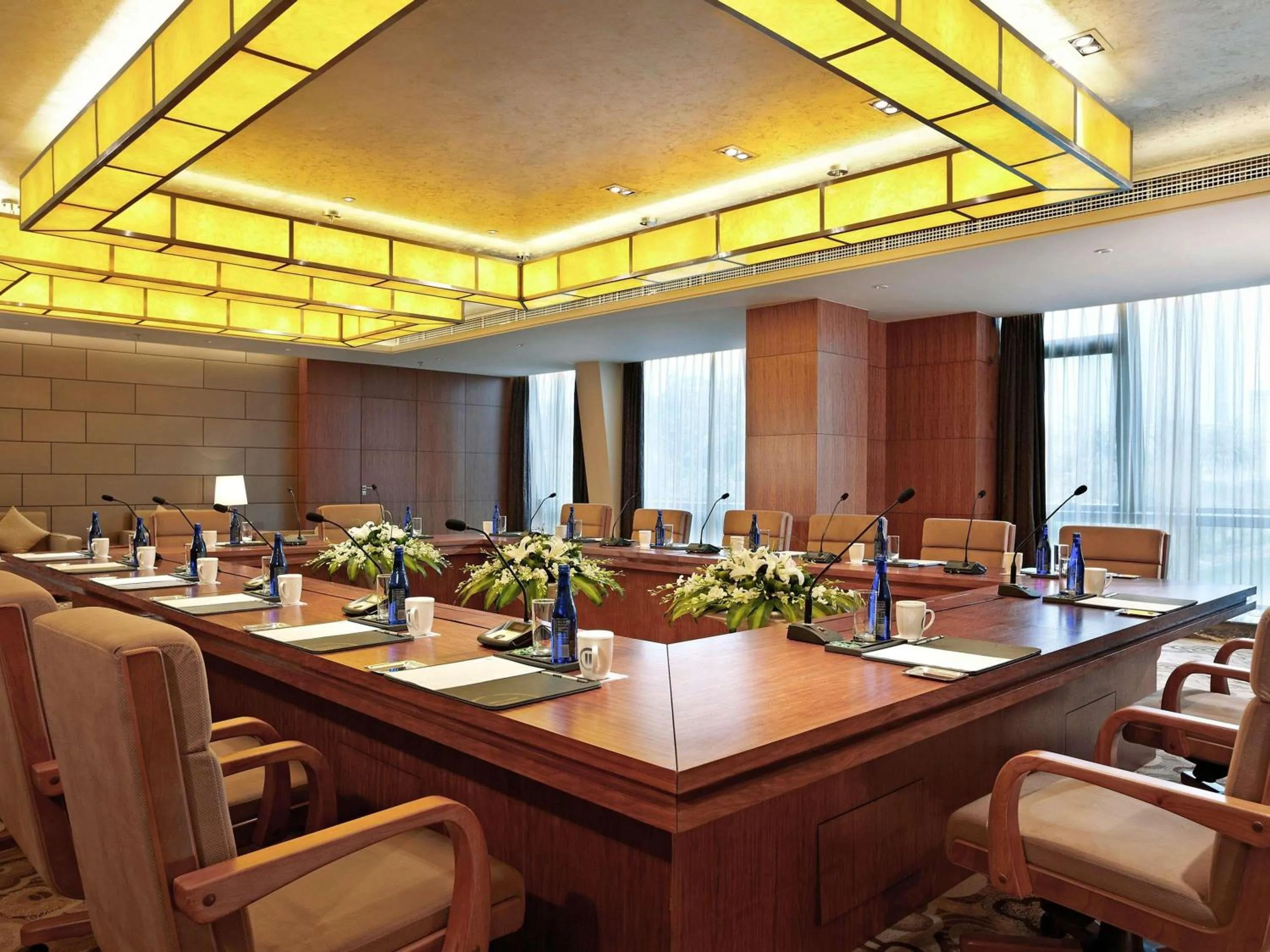 Meeting/conference room in Pullman Xiamen Powerlong