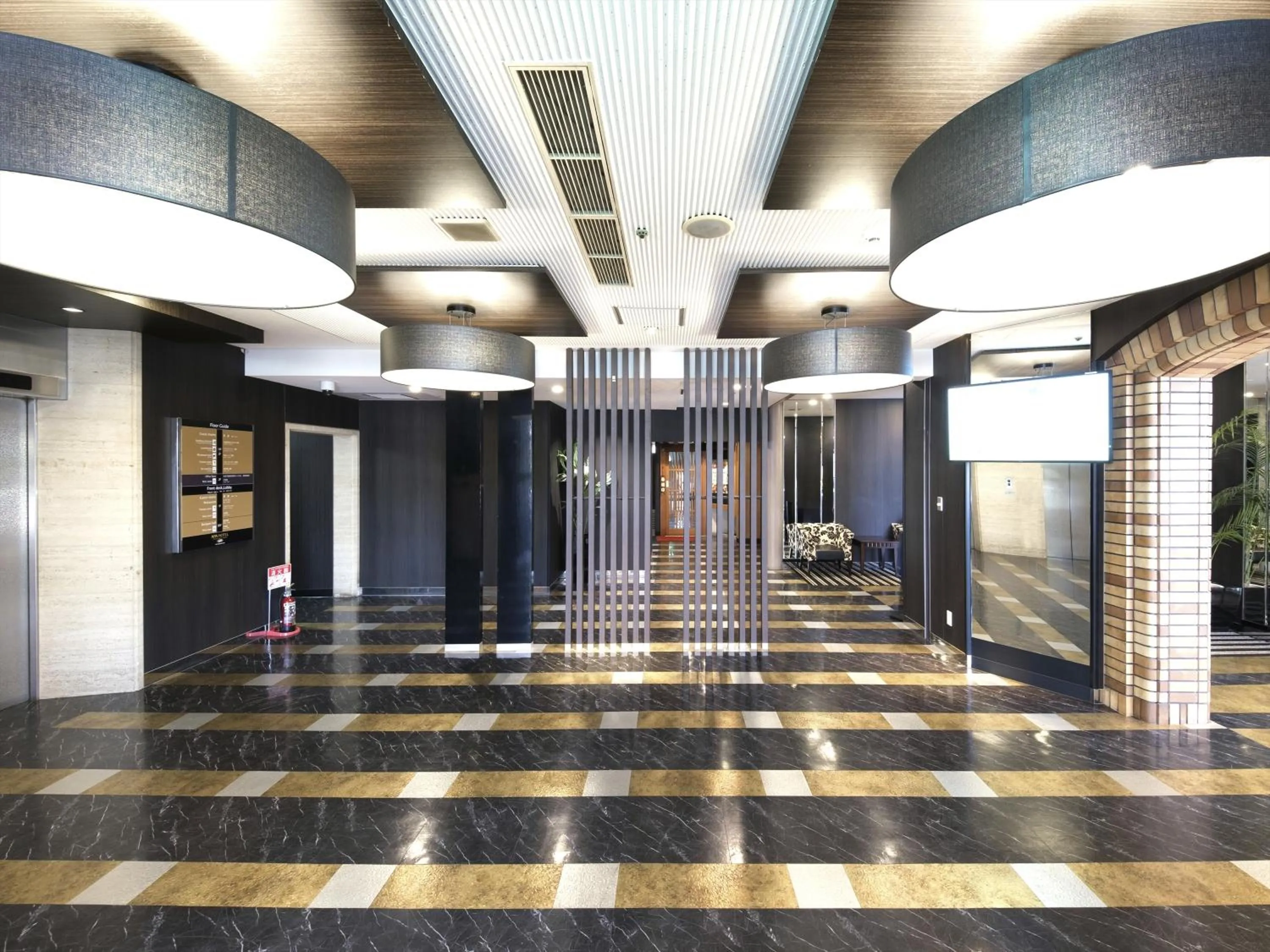 Lobby or reception in APA Hotel Tottori Ekimae Minami