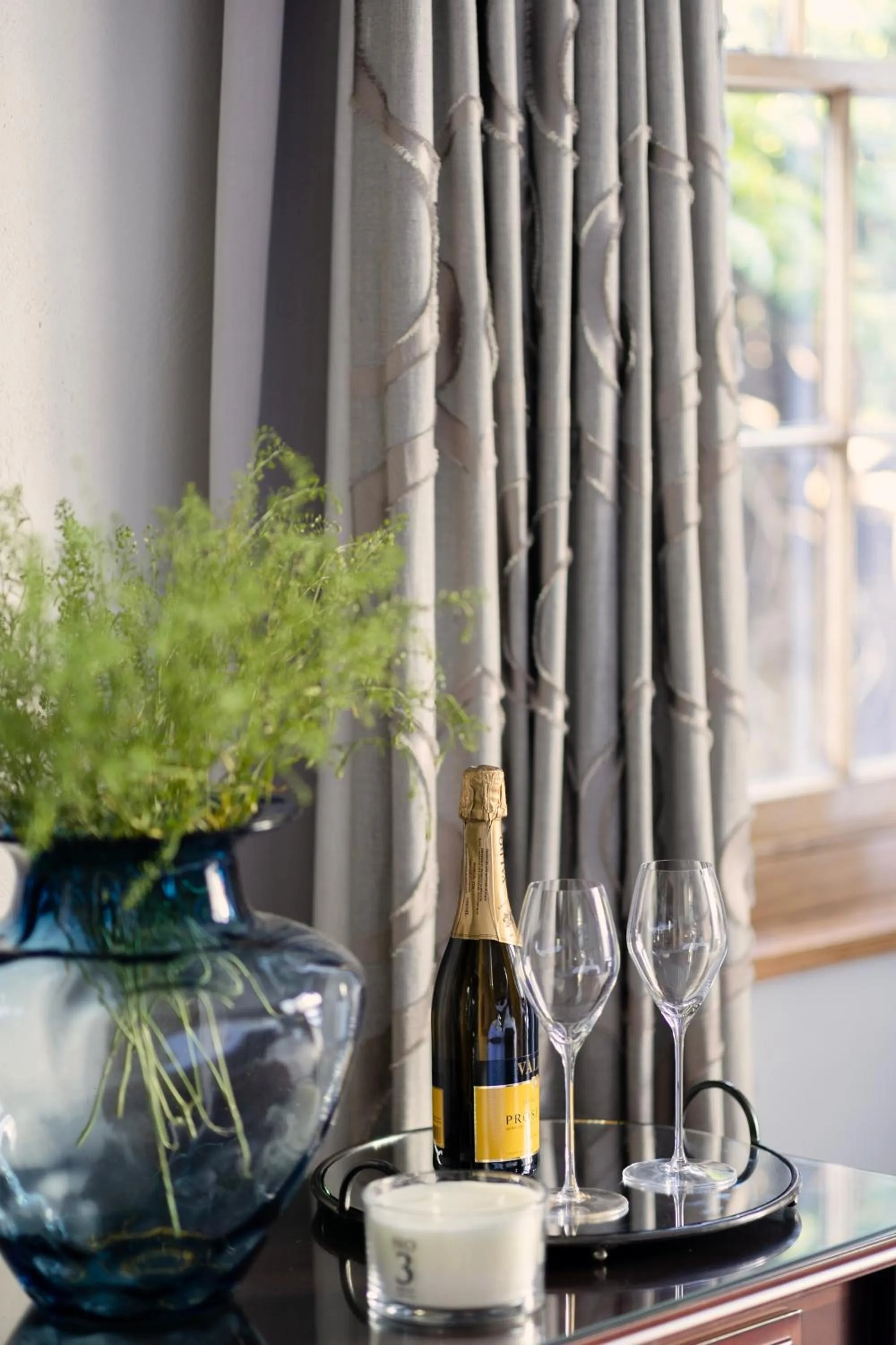 Drinks in Lemoenkloof Boutique Hotel