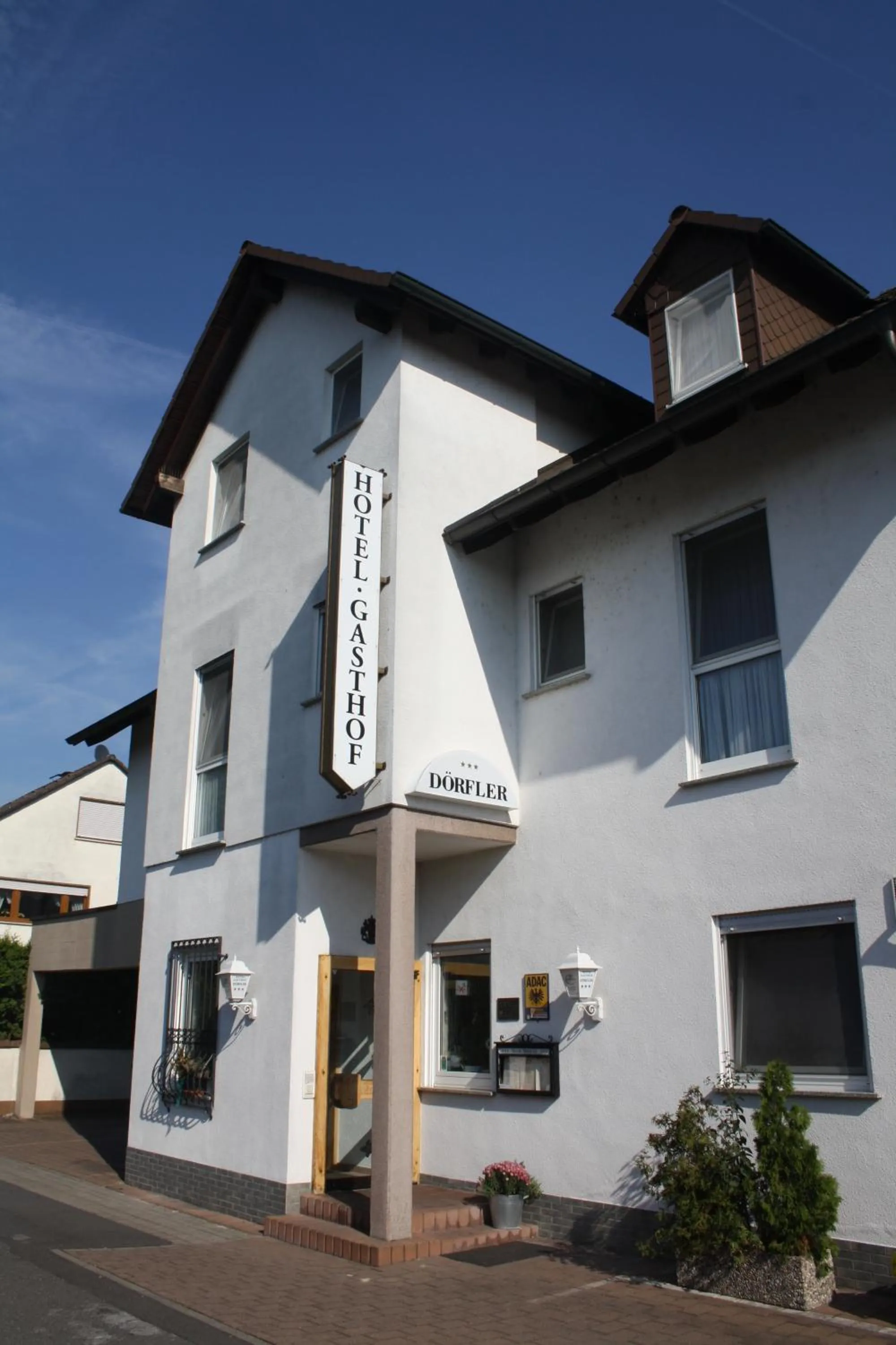 Facade/entrance in Hotel-Dörfler Garni