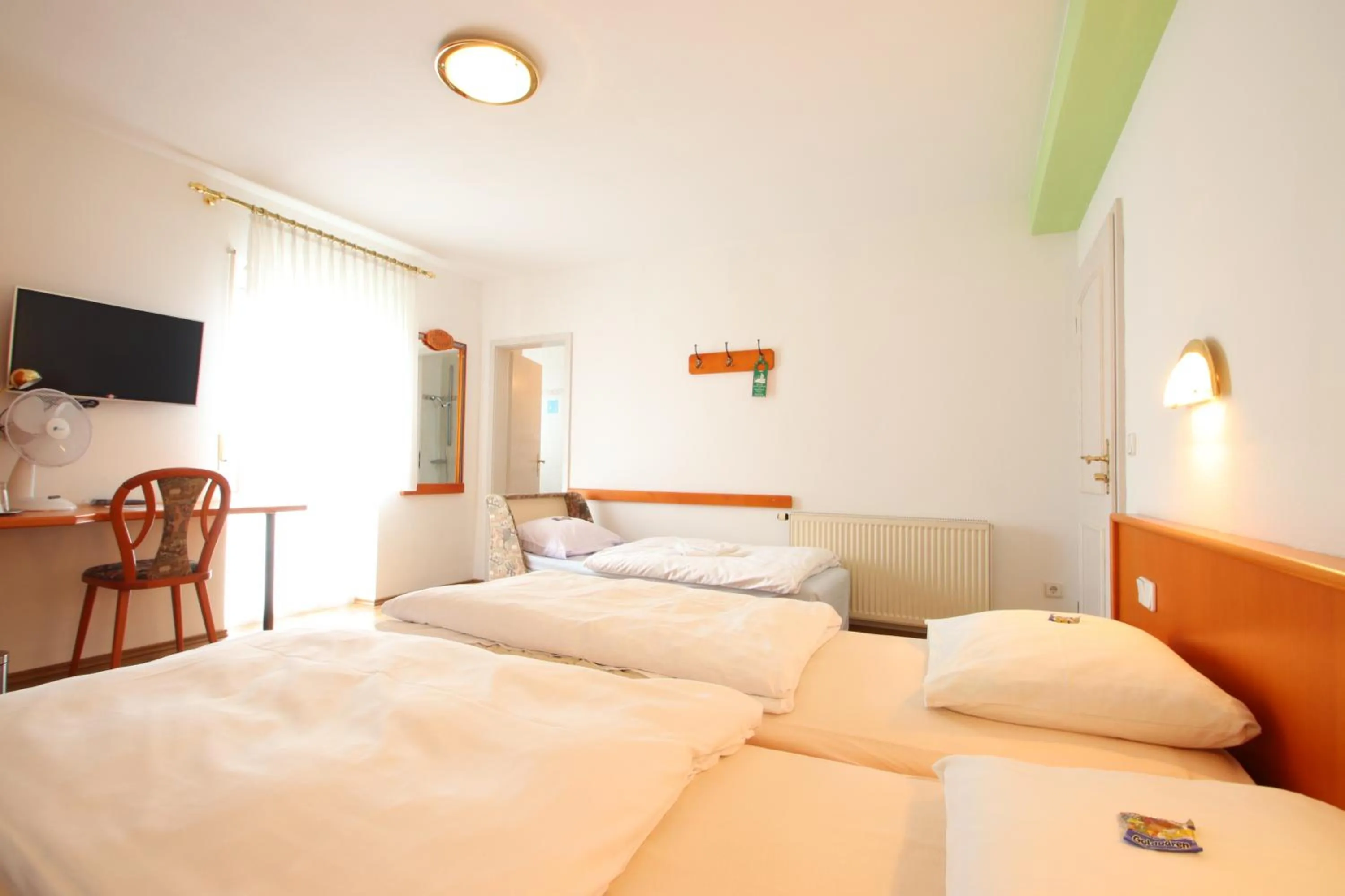 Hotel-Dörfler Garni