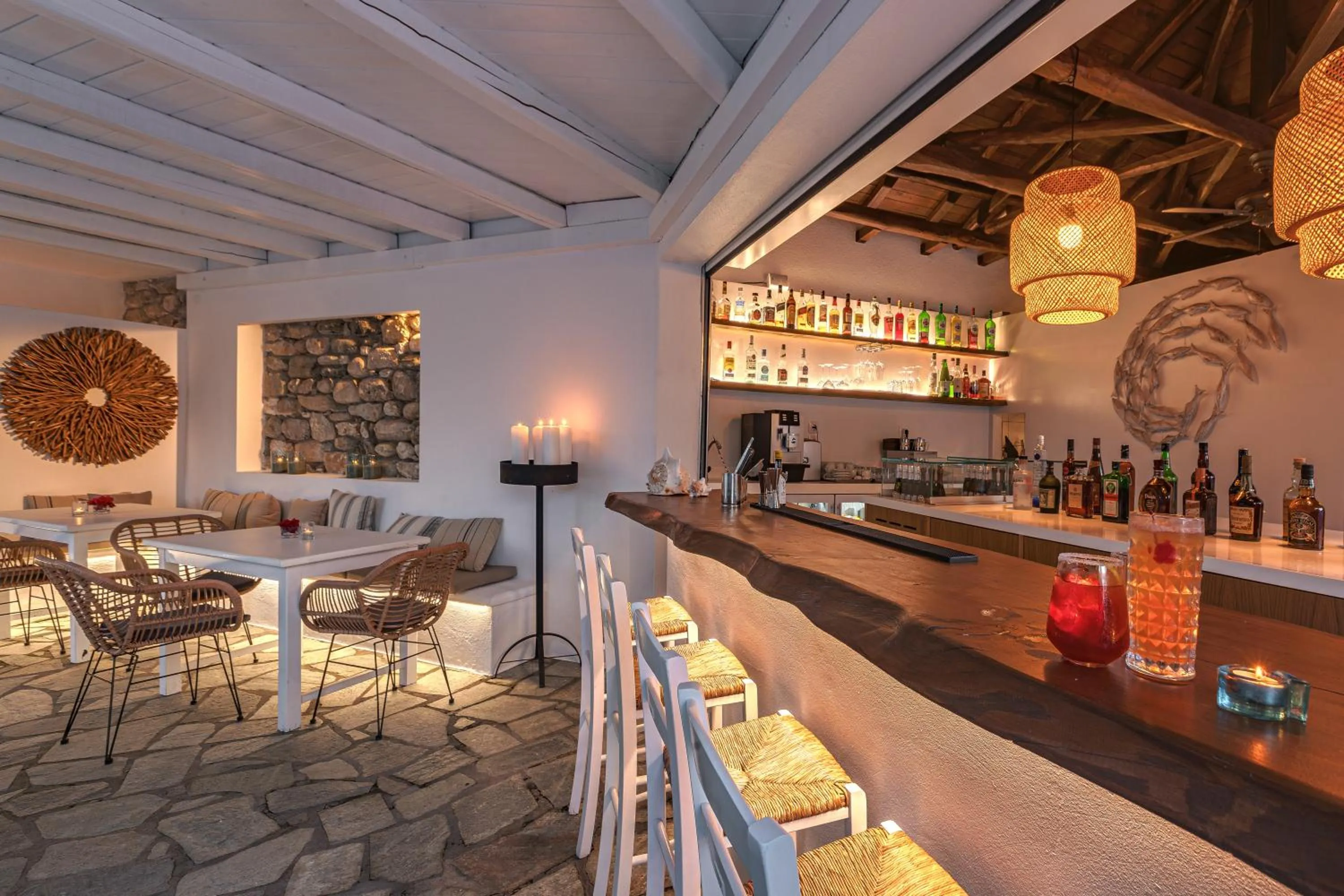 Coffee/tea facilities in Aeolos Hotel & Villas - Pelion