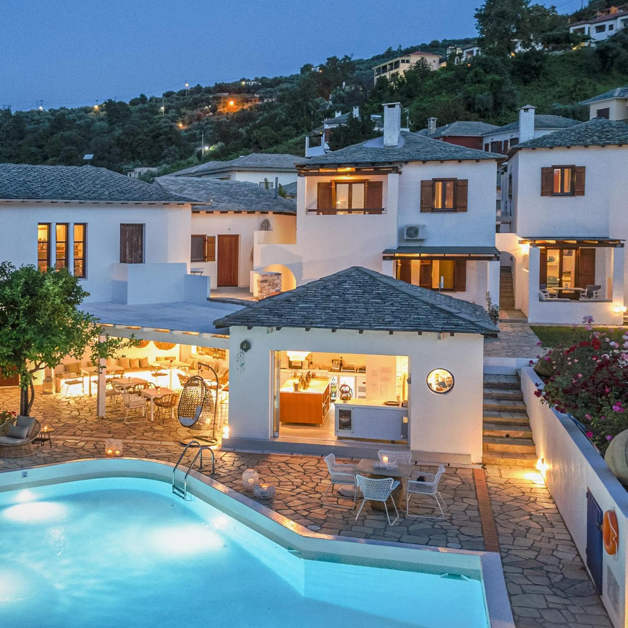 Night in Aeolos Hotel & Villas - Pelion