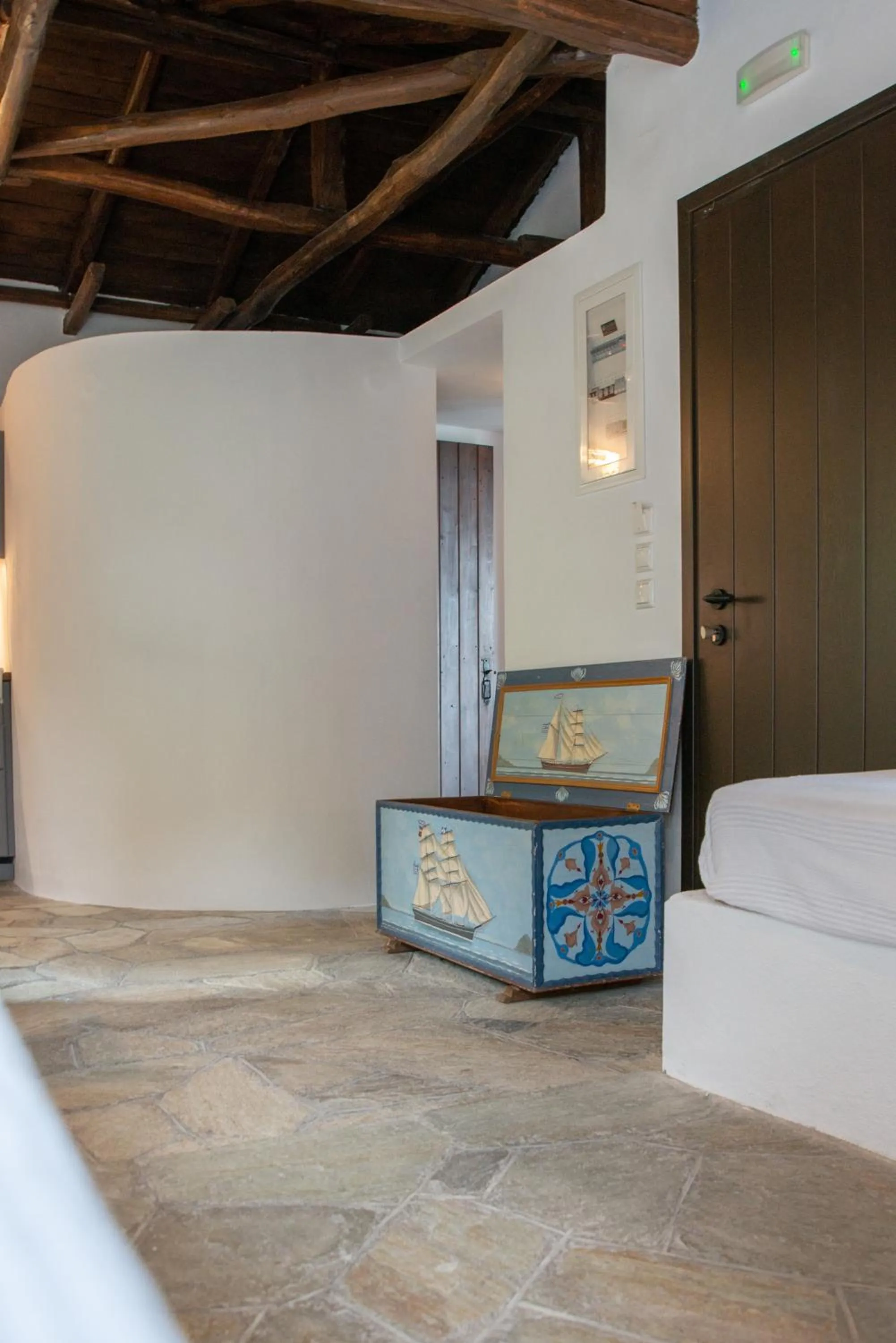 Decorative detail, Bed in Aeolos Hotel & Villas - Pelion