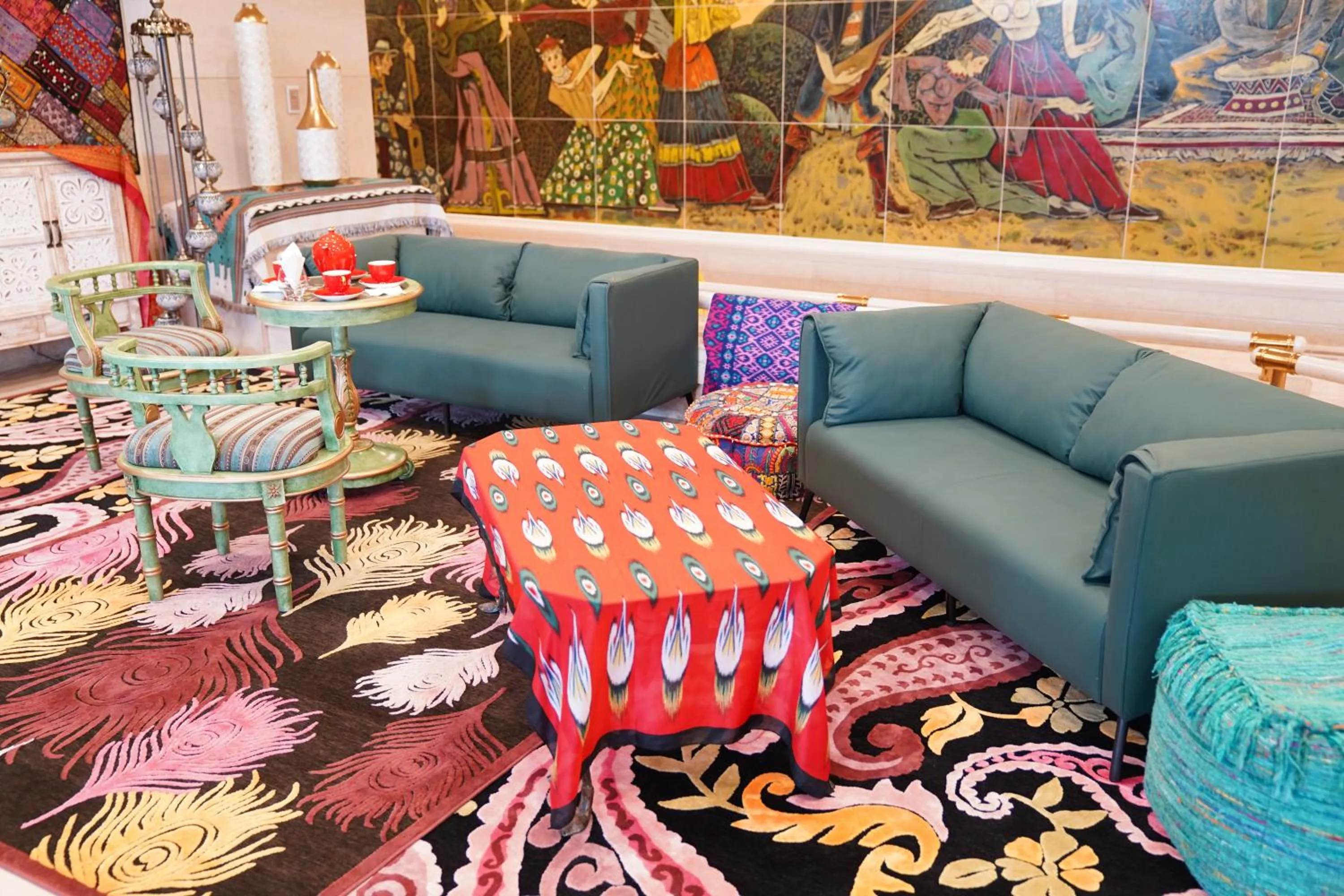 Seating area in Grand Mercure Hotel Hualing