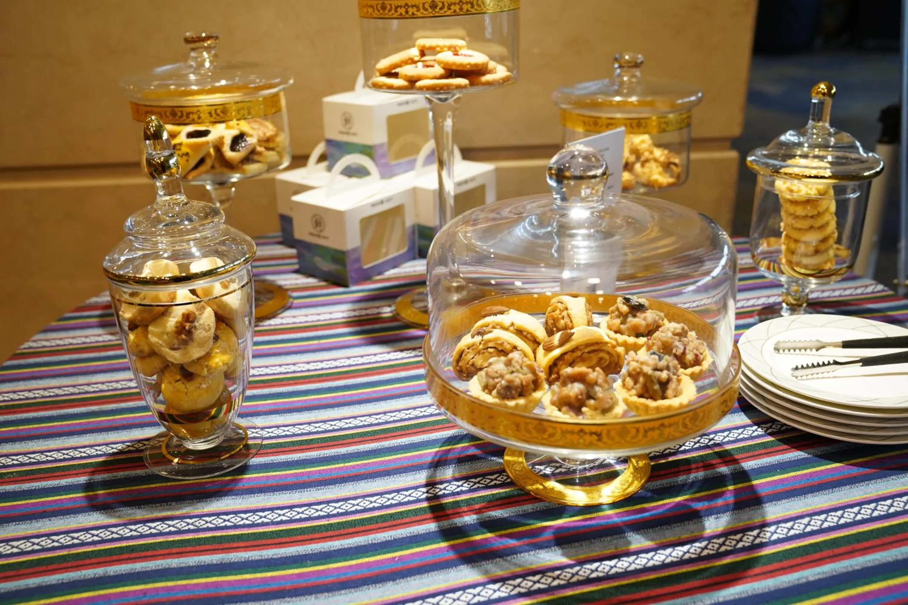 Lobby or reception in Grand Mercure Hotel Hualing