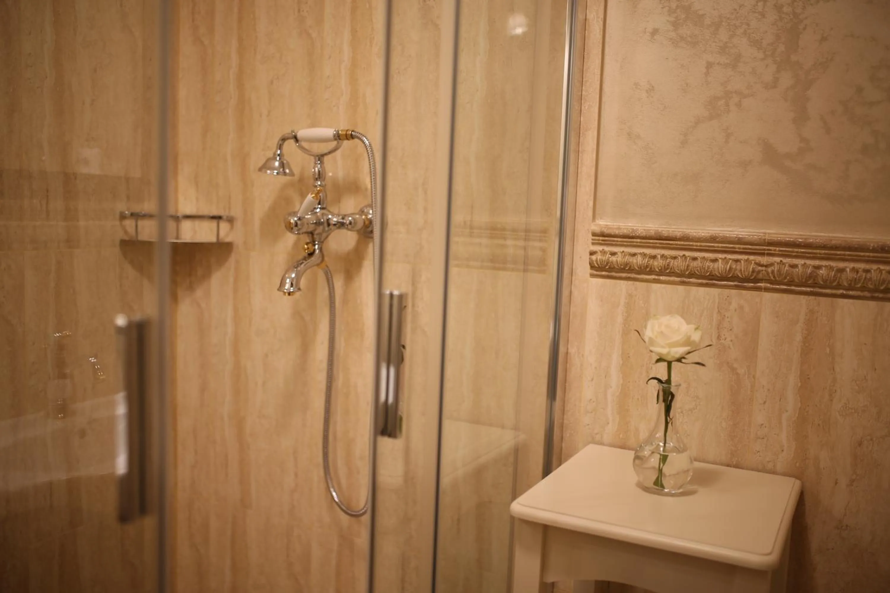 Artisans Boutique Villa