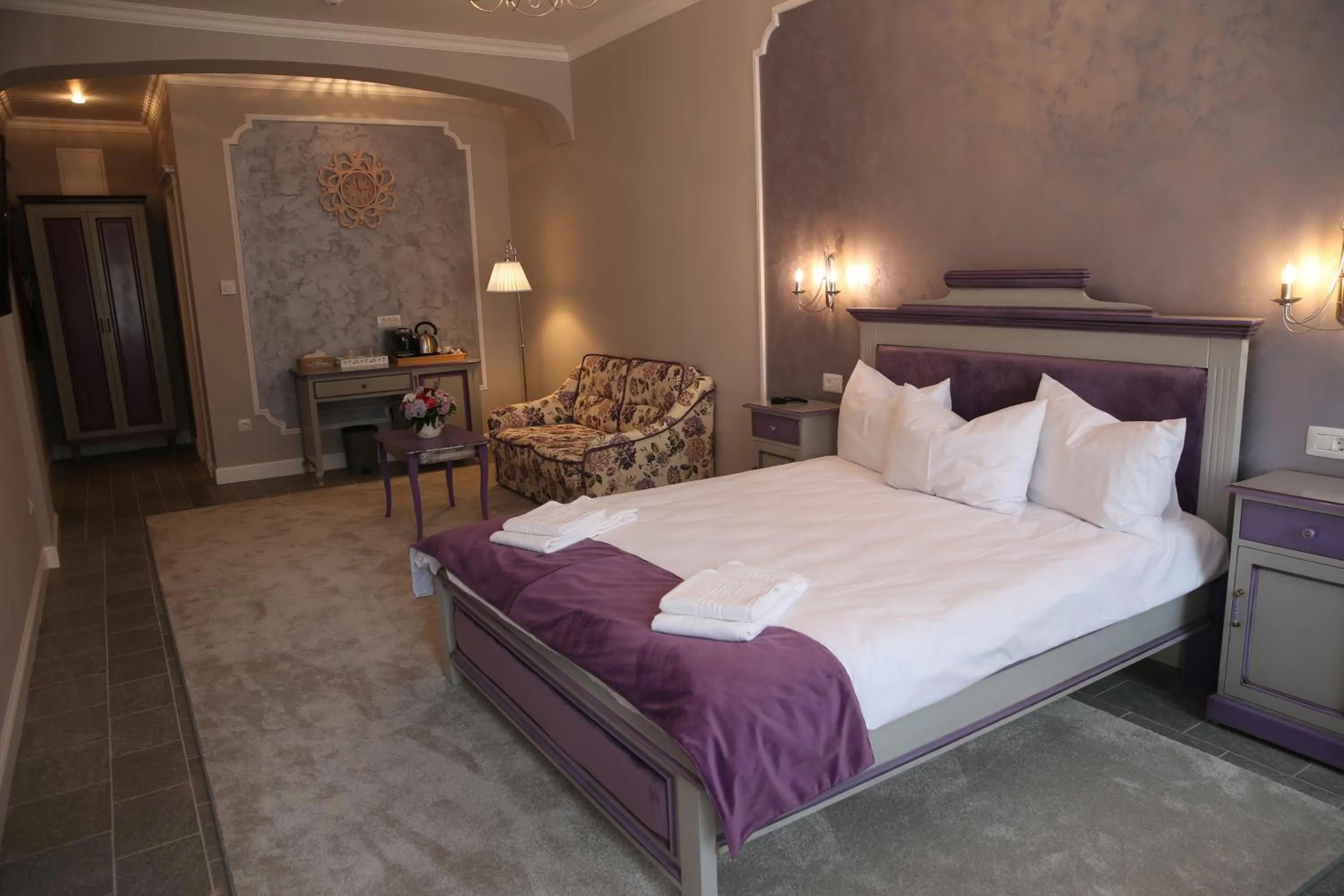 Bed in Artisans Boutique Villa