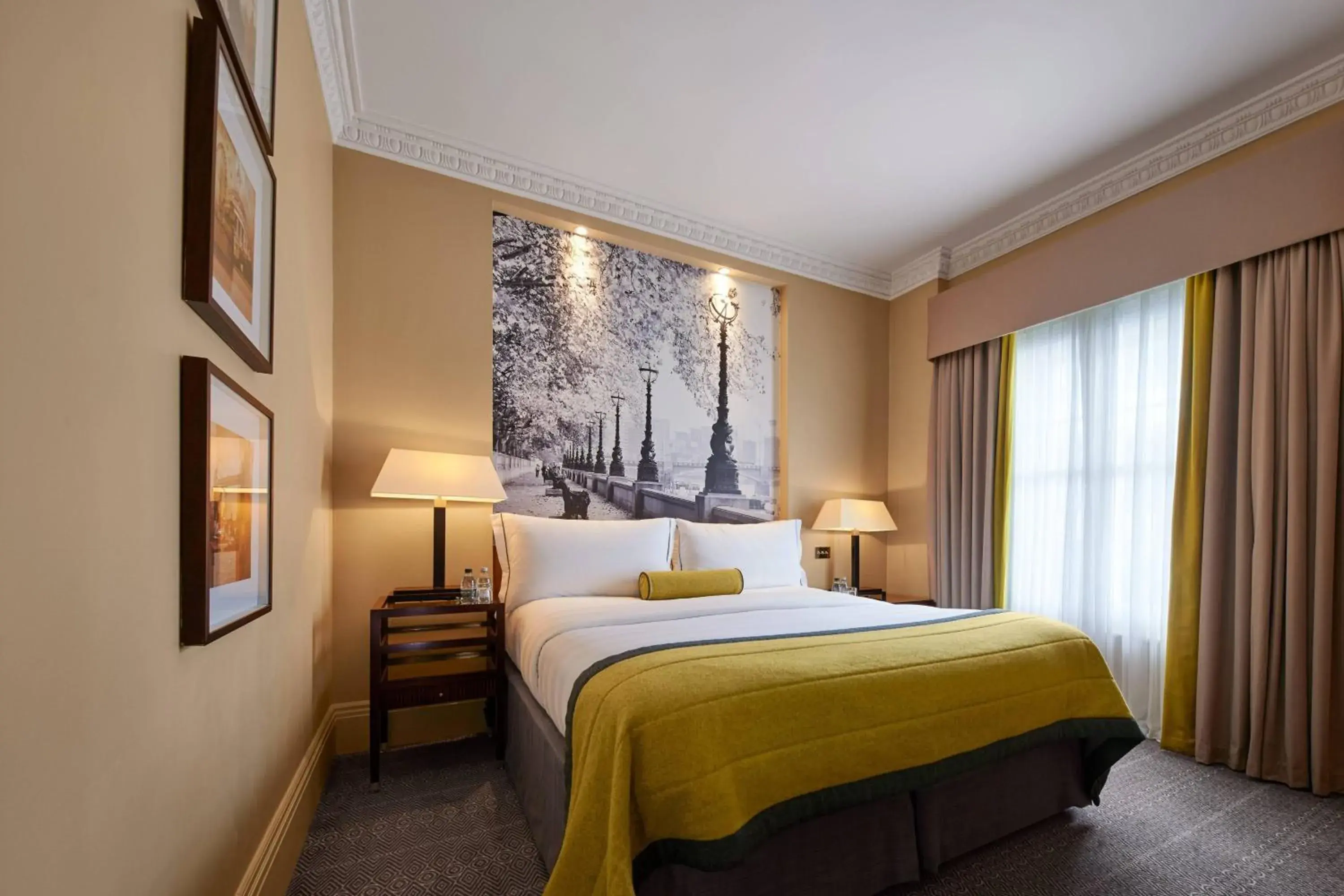 Suite, 1 Bedroom Suite, 1 King in Threadneedles, Autograph Collection Suite, 1 Bedroom Suite, 1 King in Threadneedles, Autograph Collection