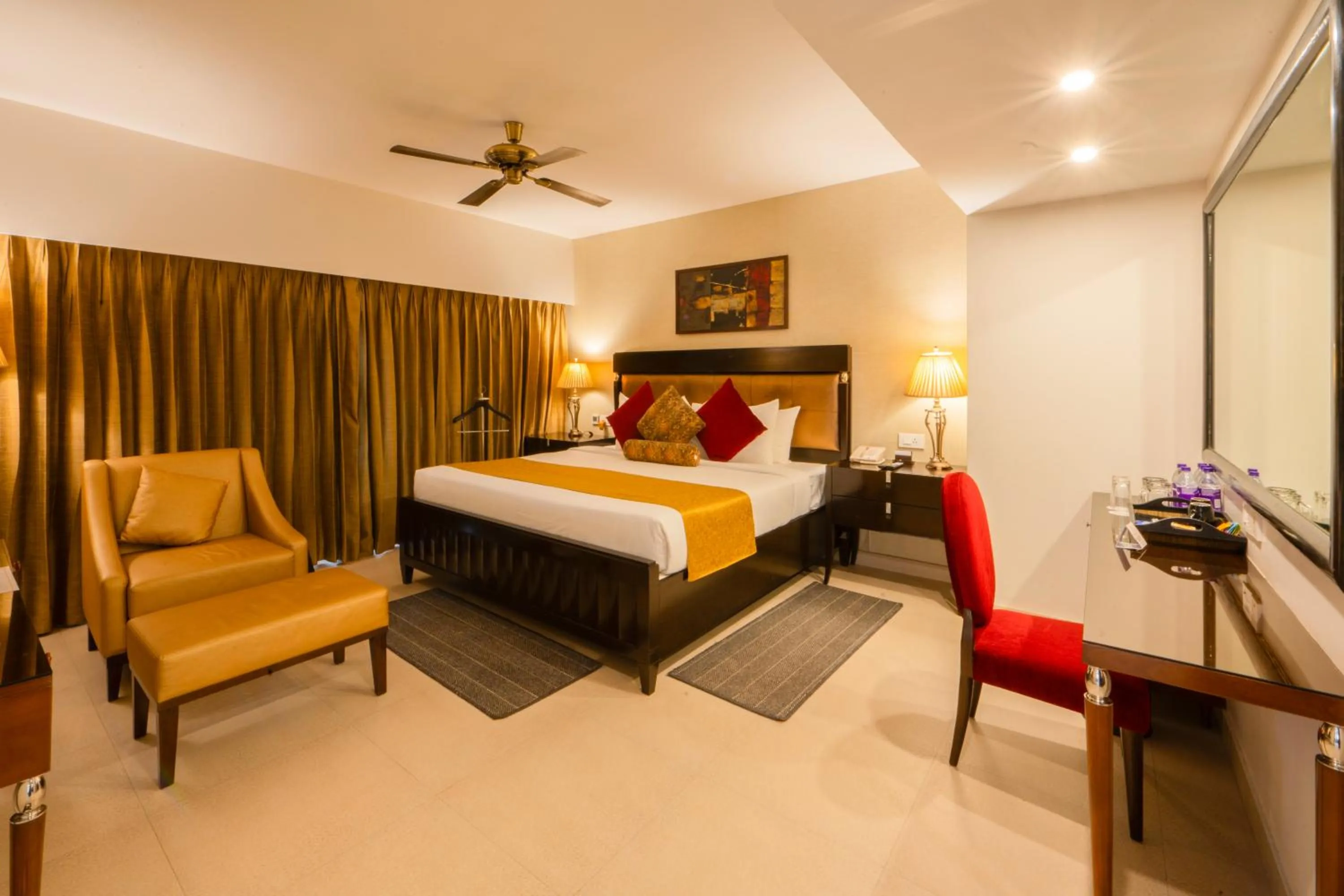 Bedroom, Bed in The Raviz Kadavu, Kozhikode