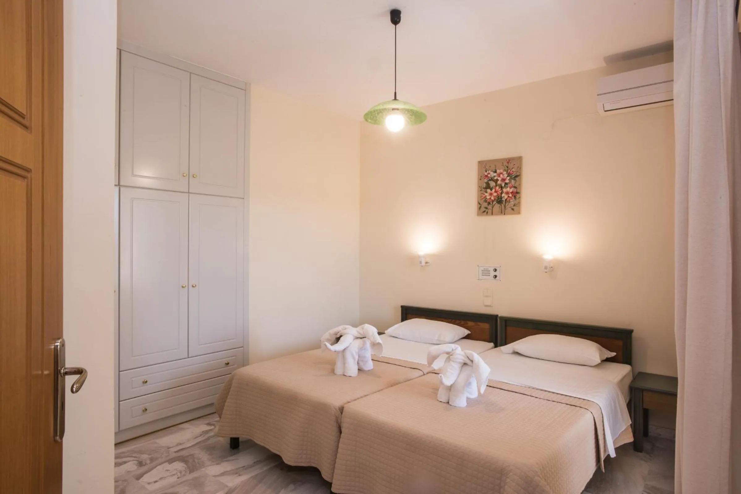 Photo of the whole room, Bed in Mythos Beach Hotel Apartments