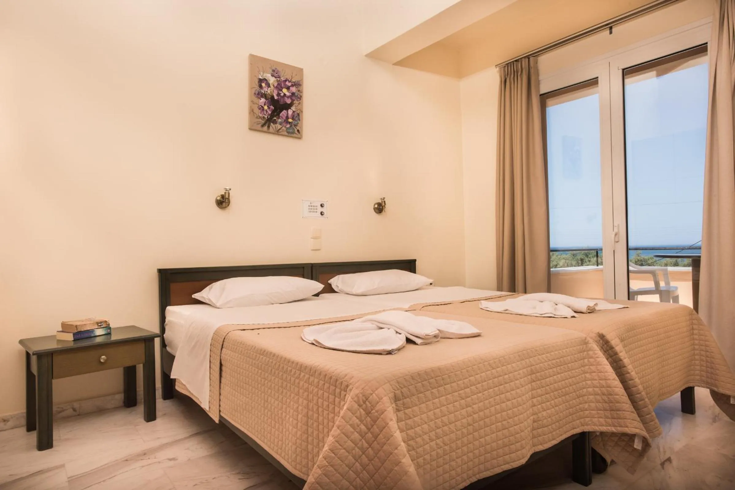 Day, Bed in Mythos Beach Hotel Apartments