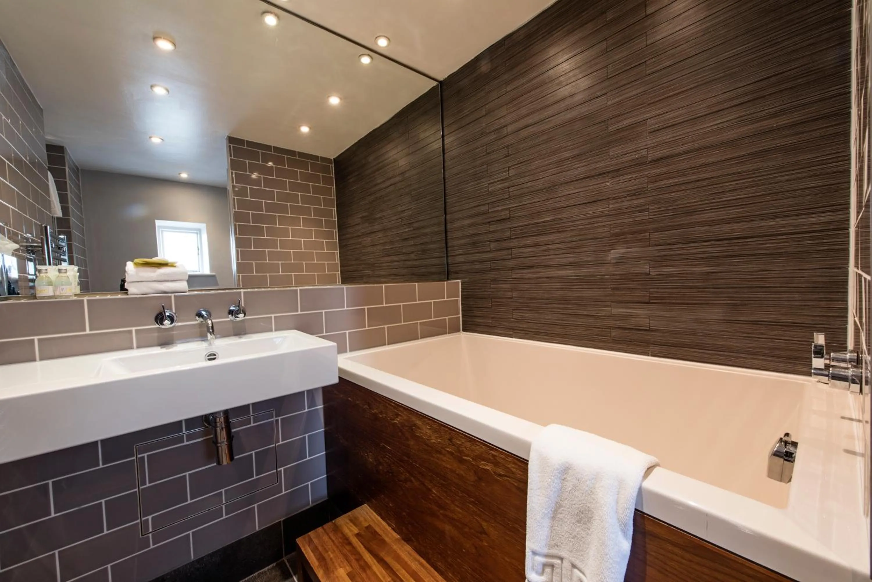 Bathroom in The Colonnade