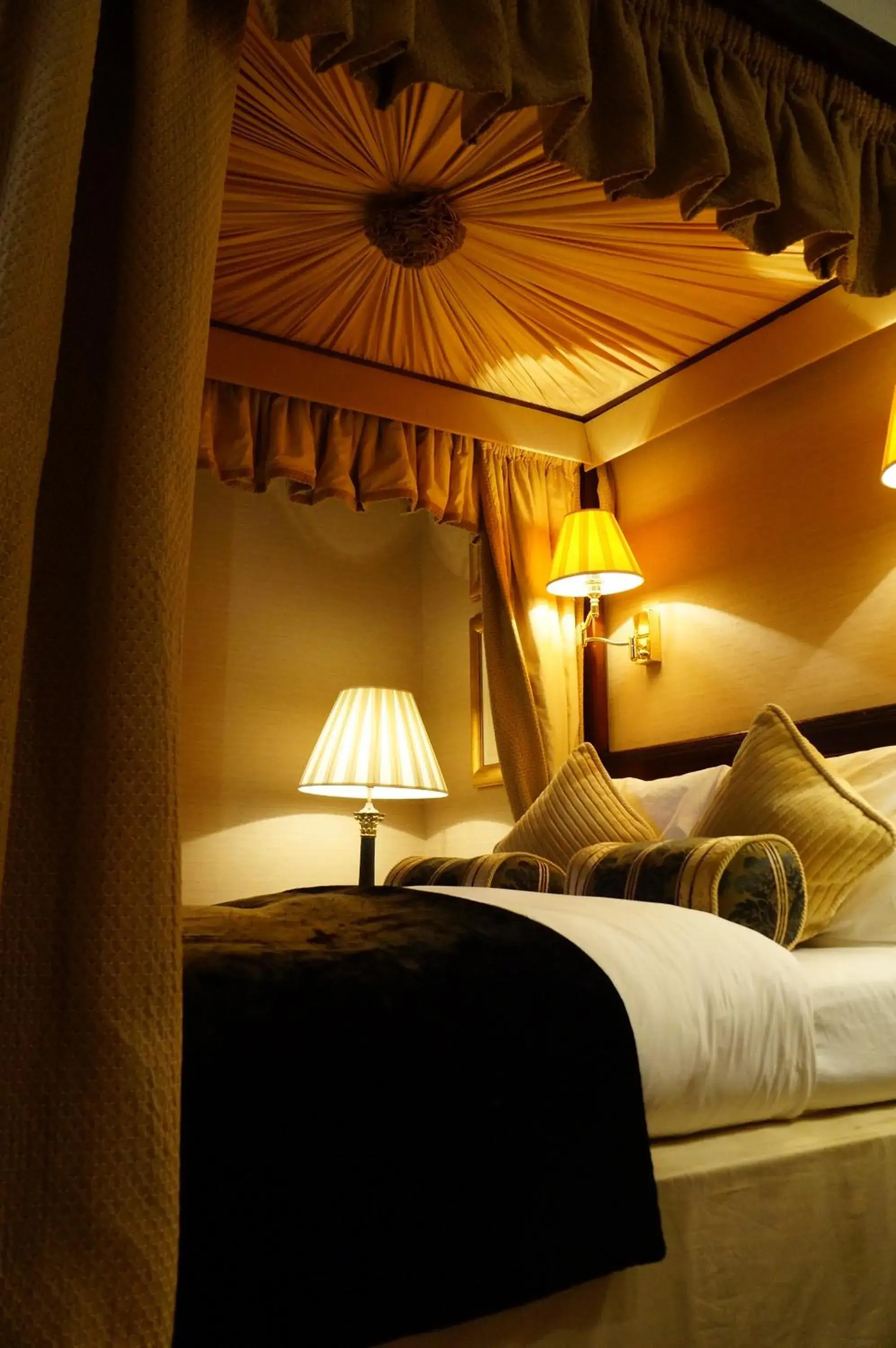 Deluxe Double or Twin Room in The Colonnade Deluxe Double or Twin Room in The Colonnade