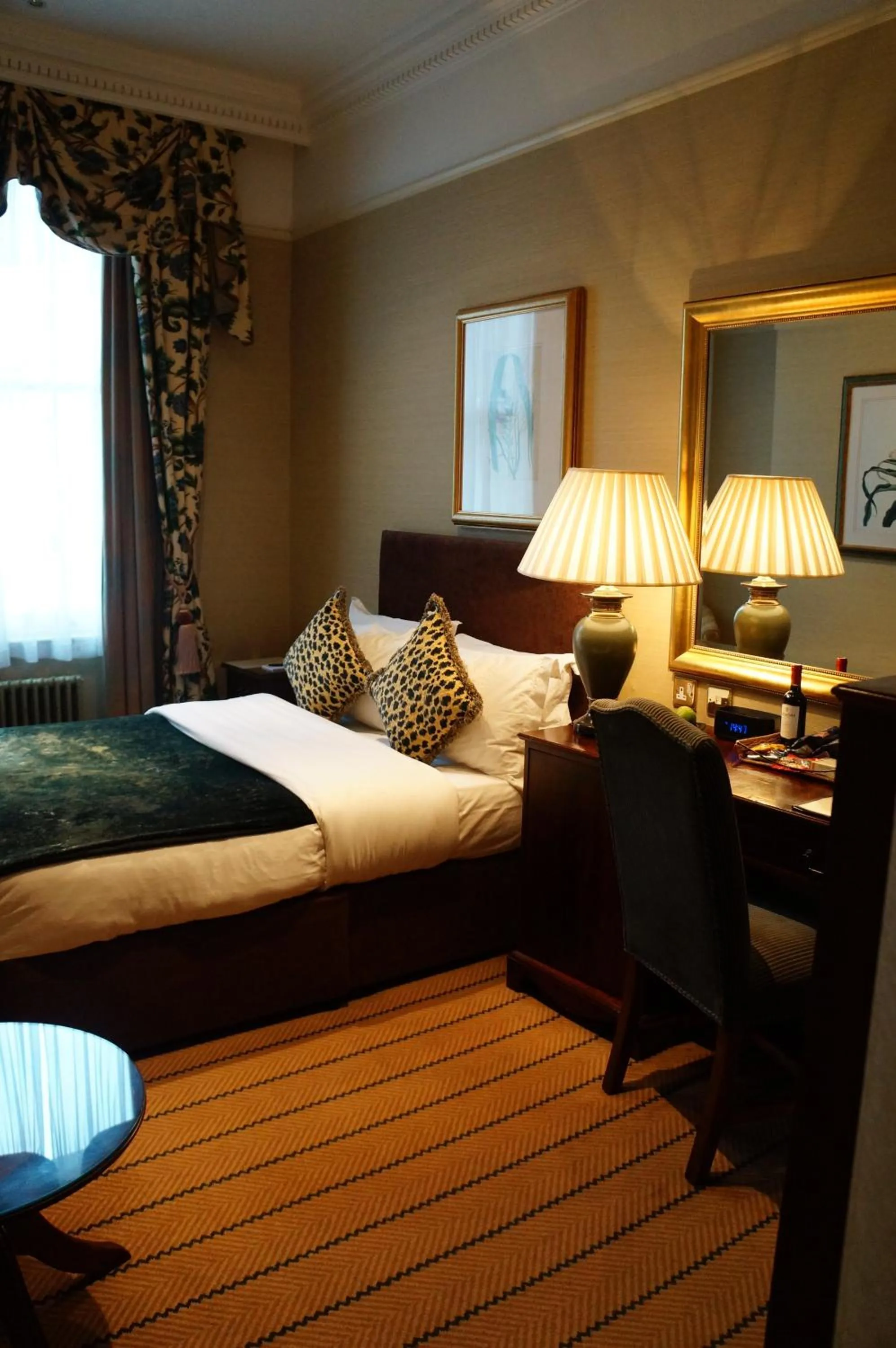 Bed in The Colonnade