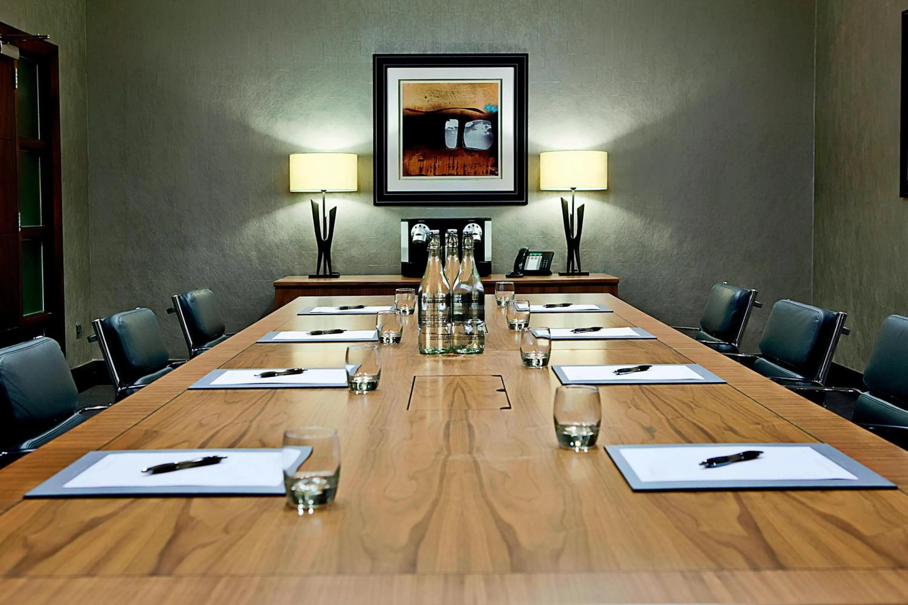 Meeting/conference room in The Glasshouse, Autograph Collection