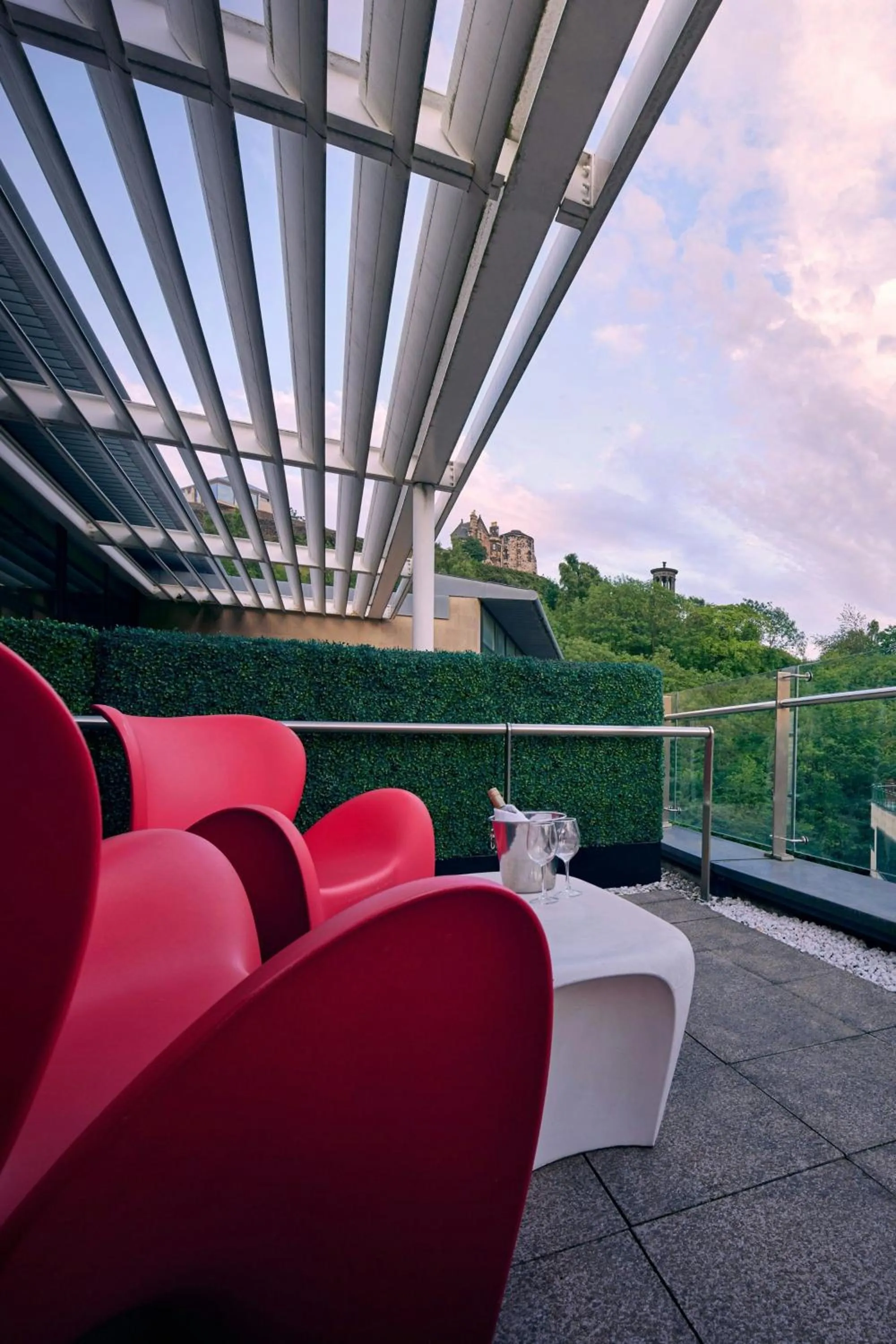 Photo of the whole room in The Glasshouse, Autograph Collection