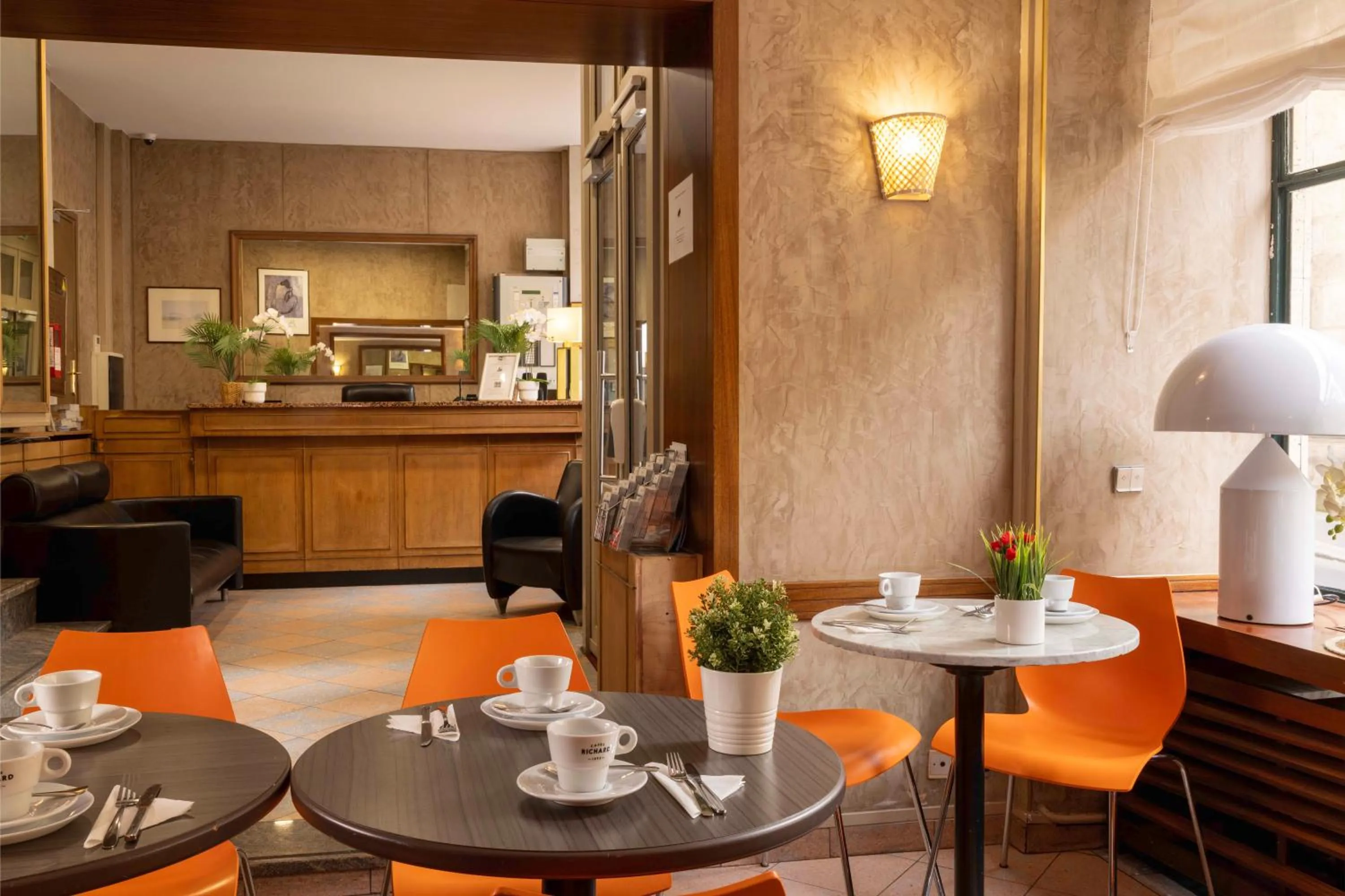 Property building in Hôtel Saint Pierre