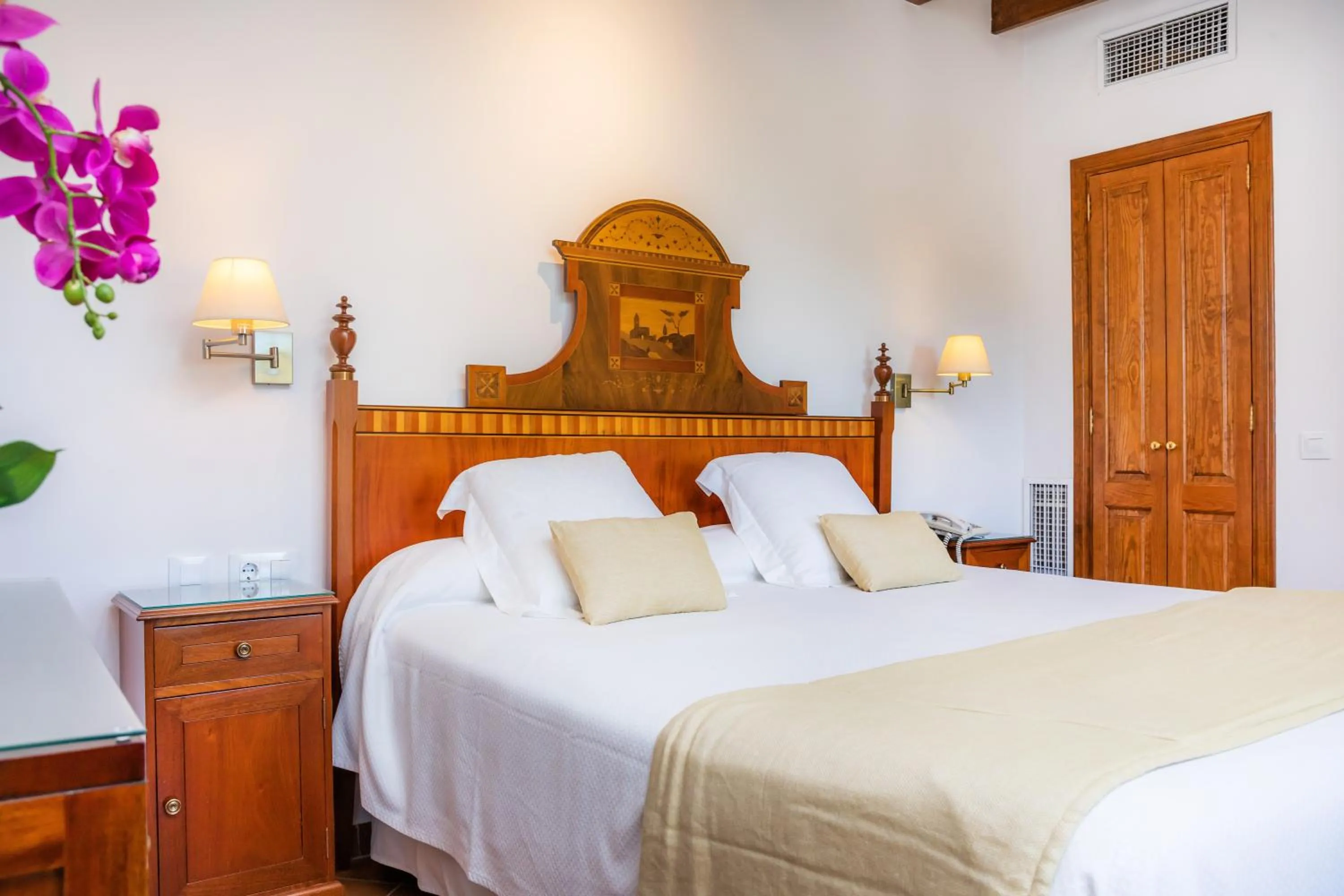 Bed in Finca Ca's Curial - Agroturismo - Adults Only