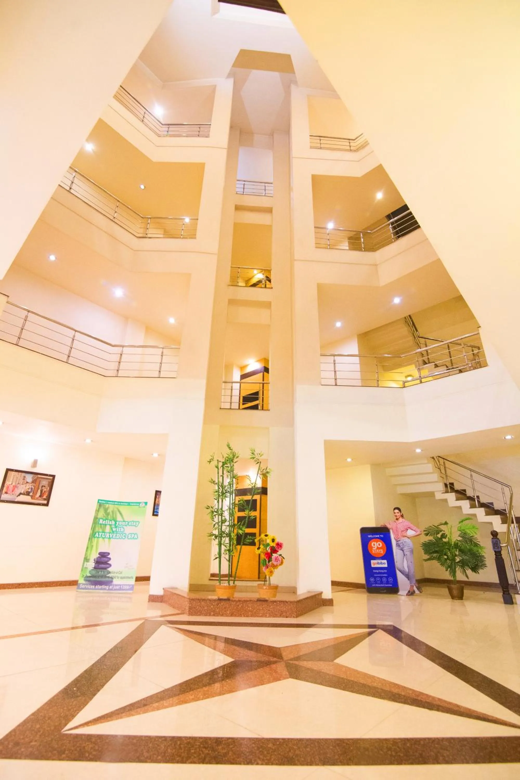 Property building in Hotel Hong Kong Inn