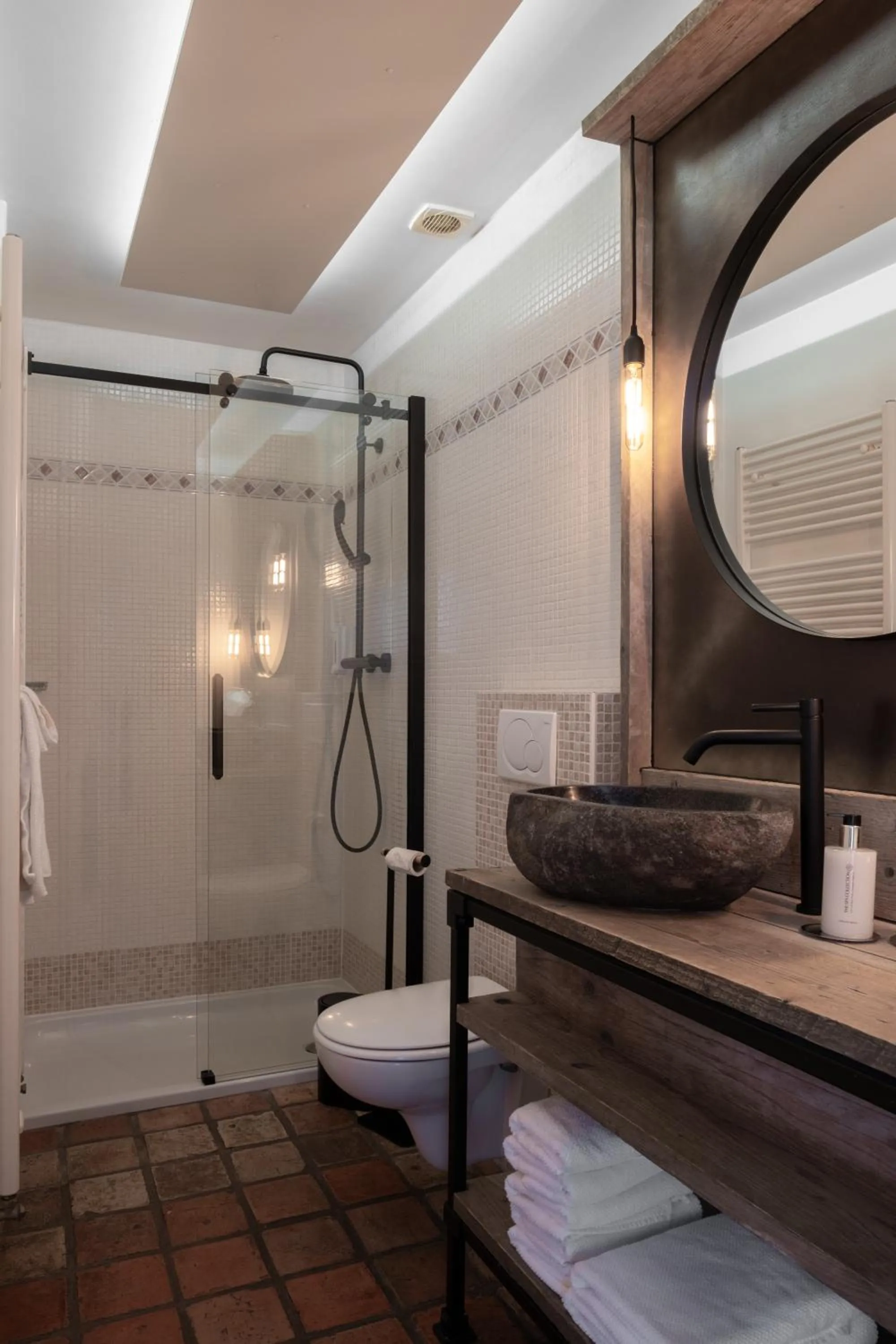 Shower in B&B De Joker