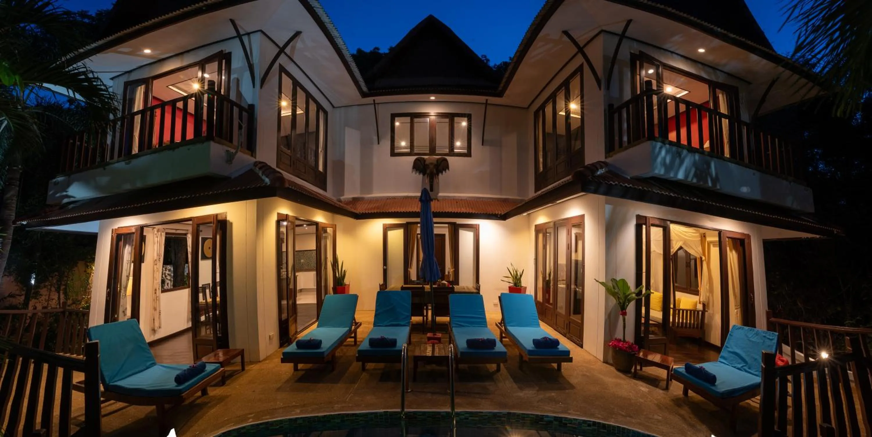 Property building in Paradise Island Estate