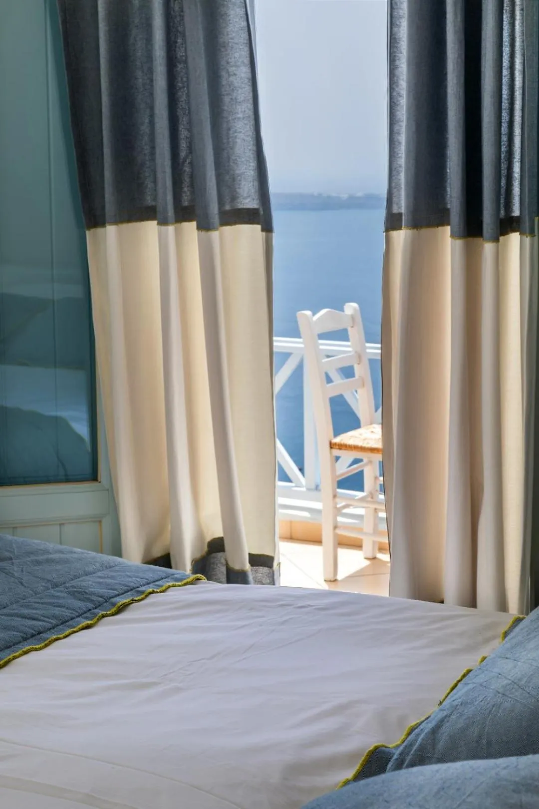 View (from property/room), Bed in Blue Dolphins Apartments