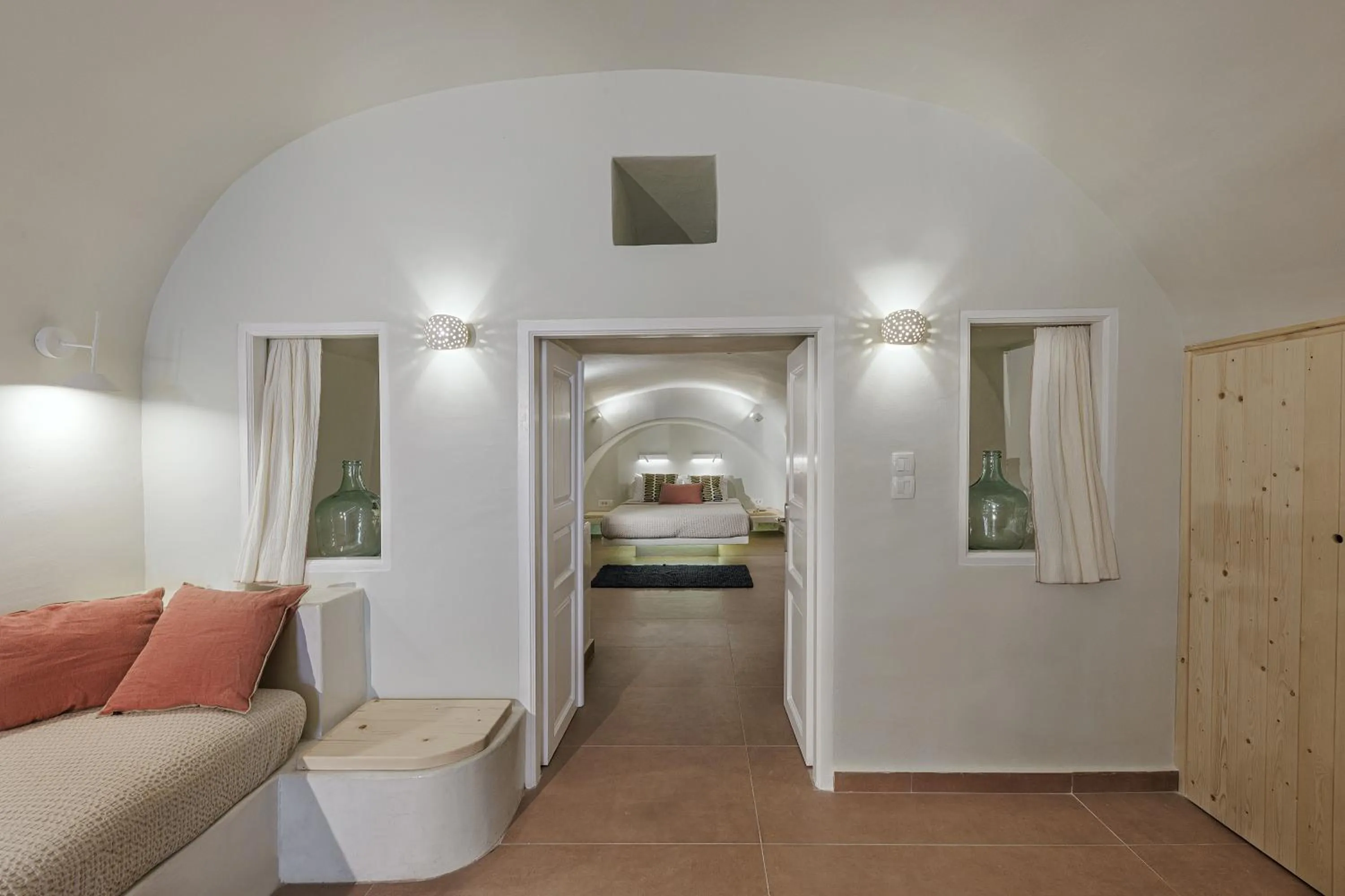 Bed in Blue Dolphins Apartments