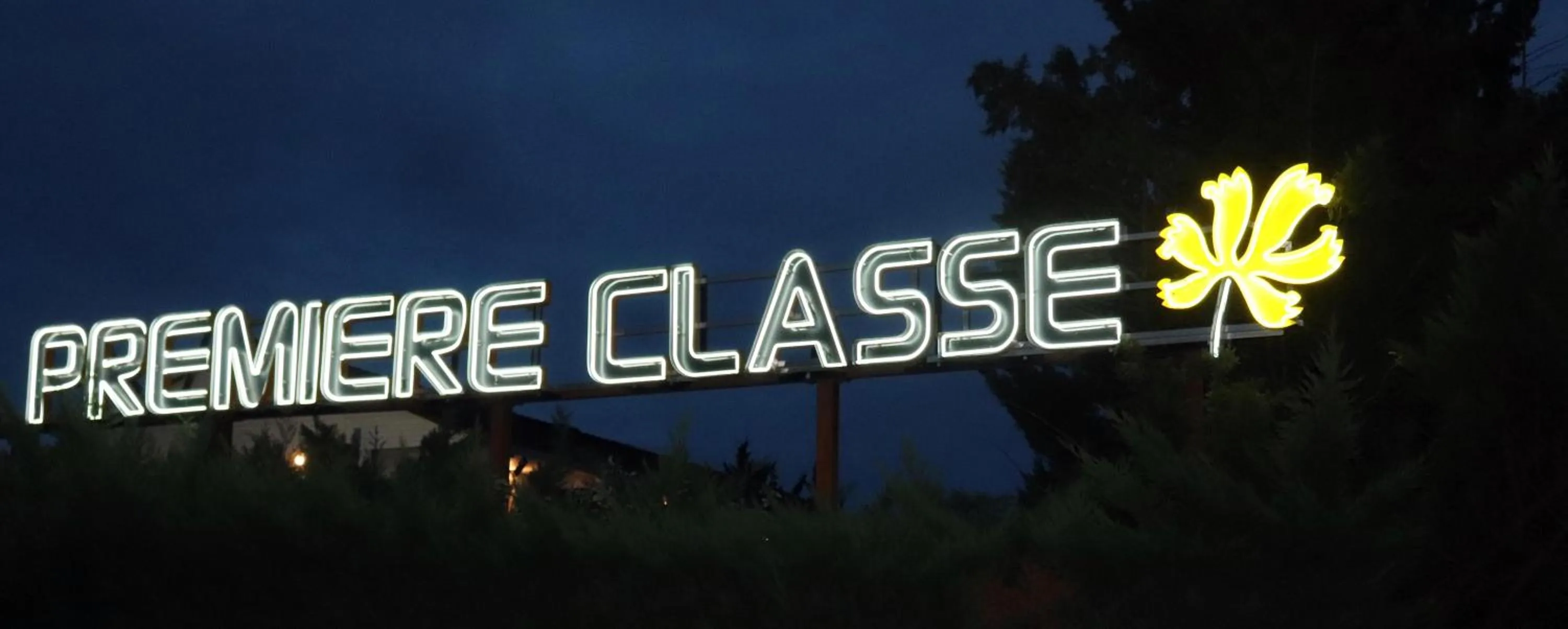 Property logo or sign in Première Classe Toulouse Nord - L'Union