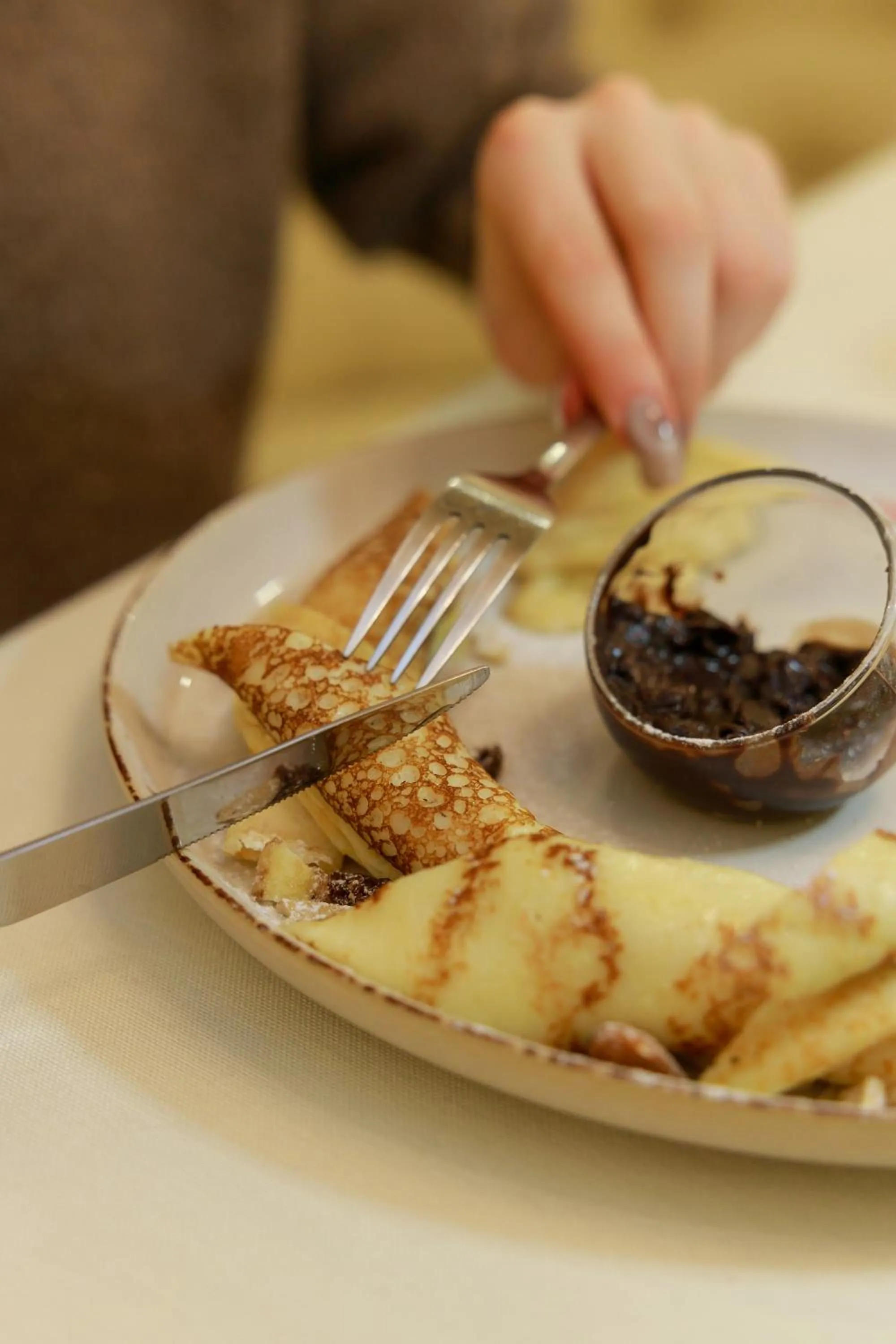 Restaurant/places to eat in Eduard Hotel