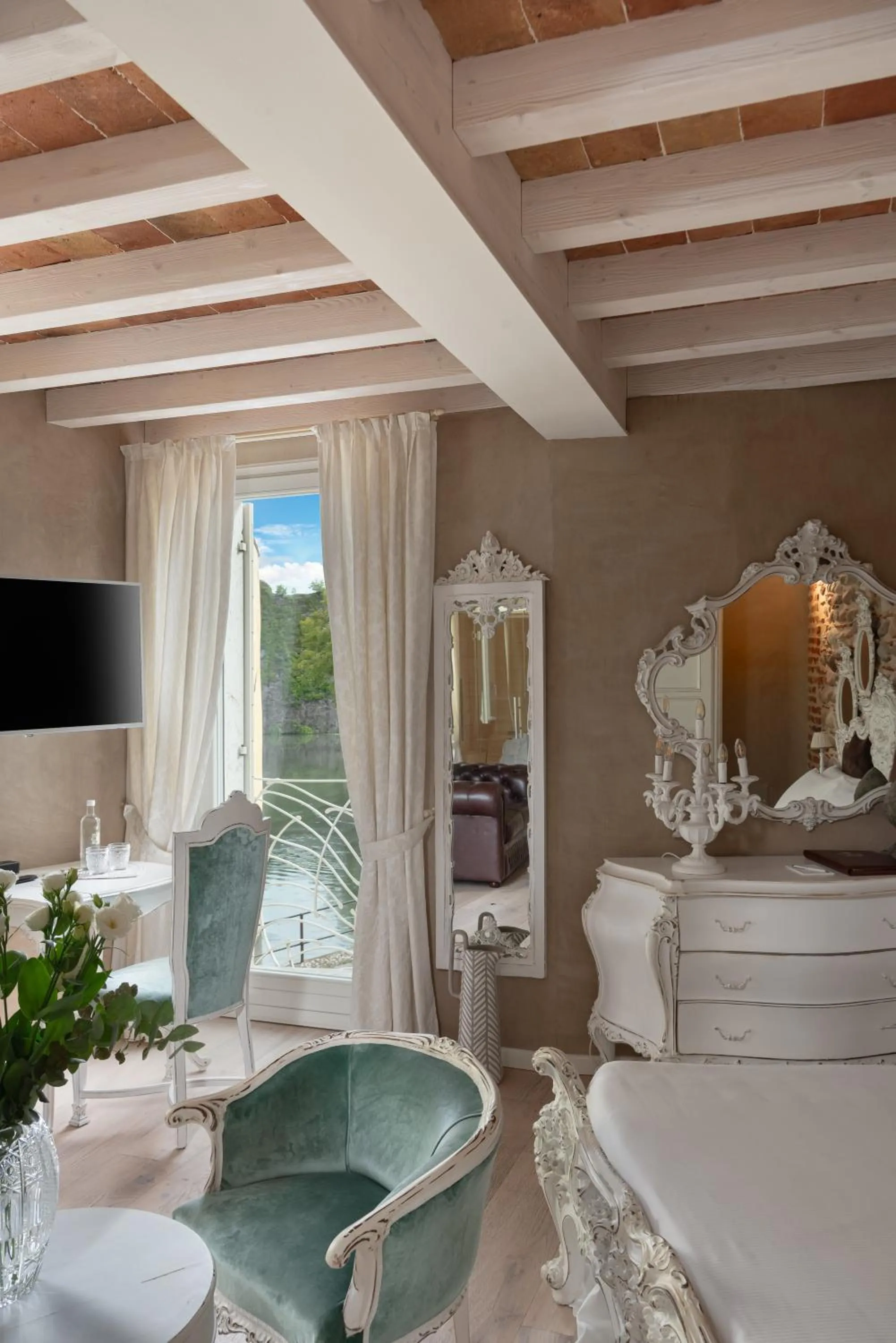 Bed in Regia Rosetta - Royal Rooms Borghetto