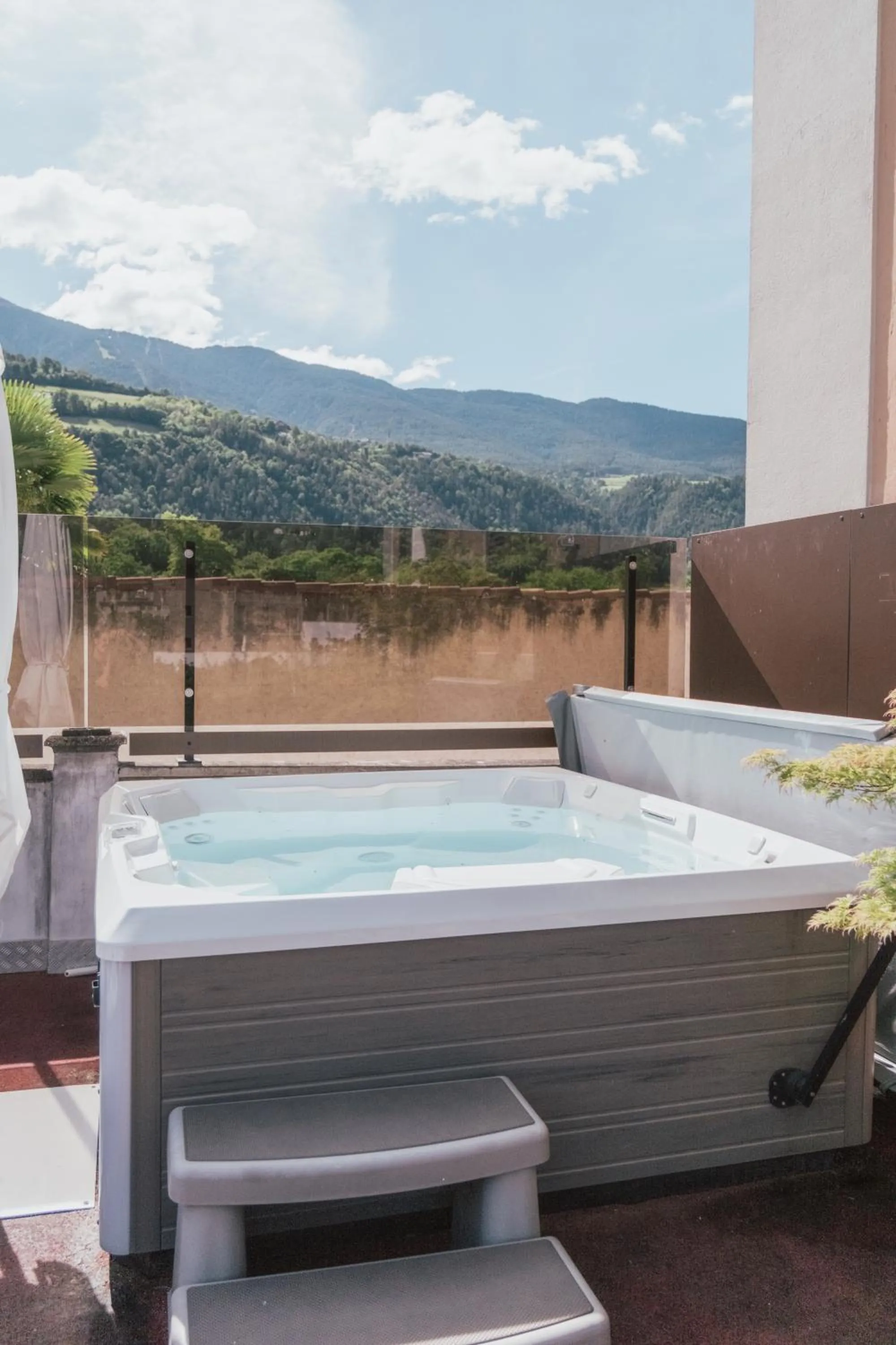 Hot Tub in Hotel Traube