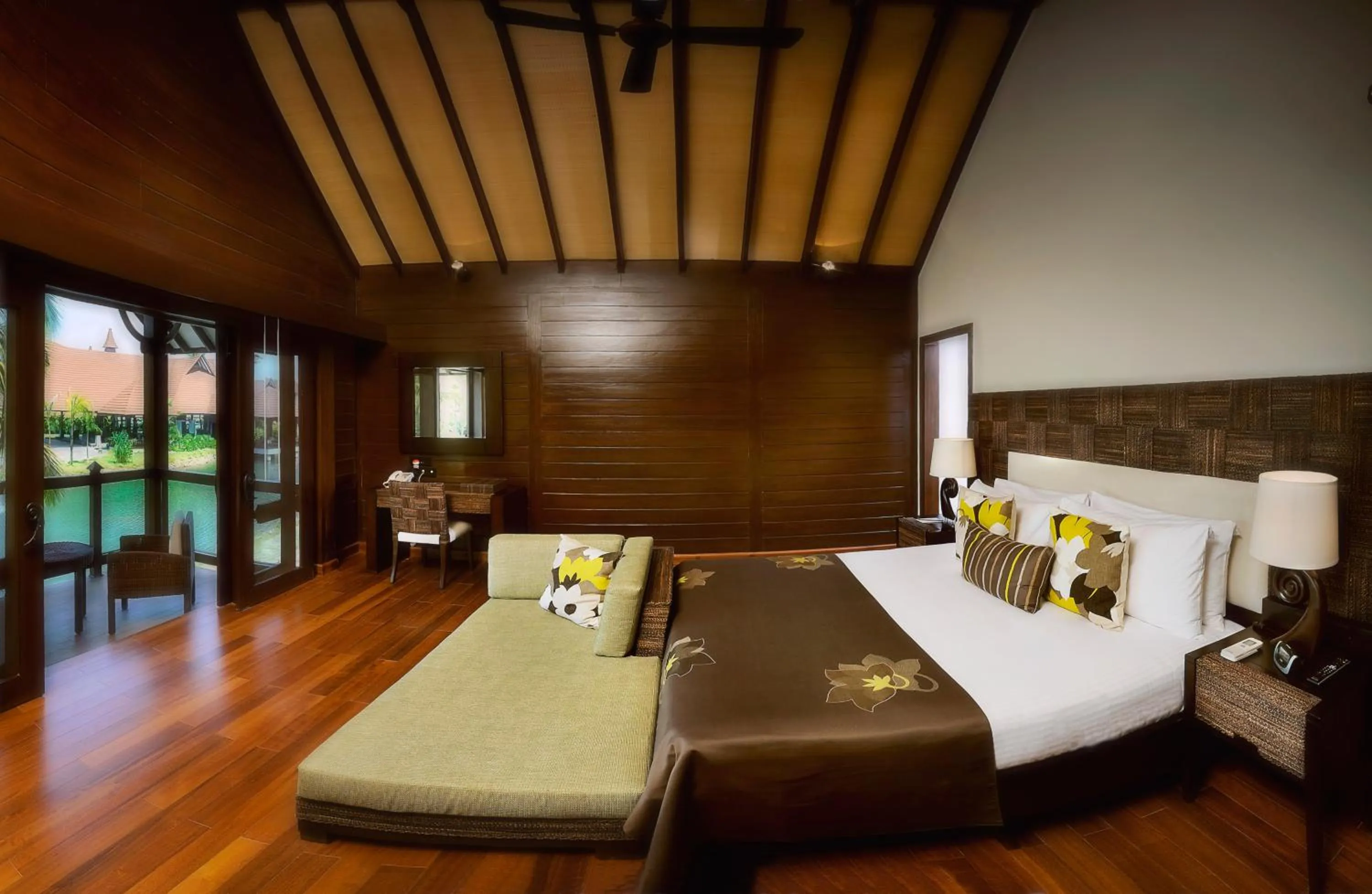 Bedroom, Bed in The Lalit Resort & Spa Bekal