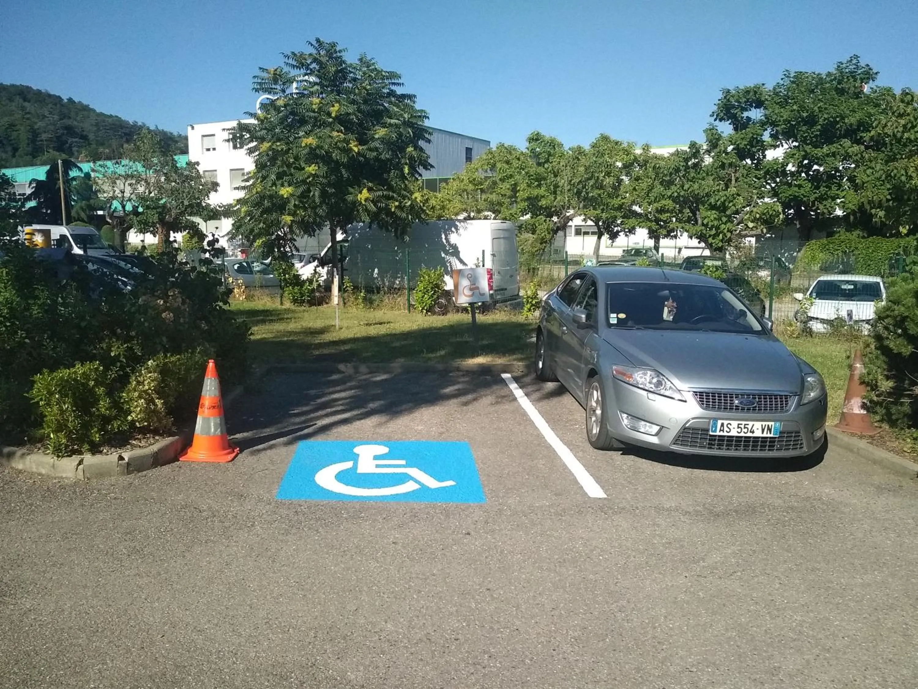 Area and facilities in Hotel HECO Lyon sud Vienne