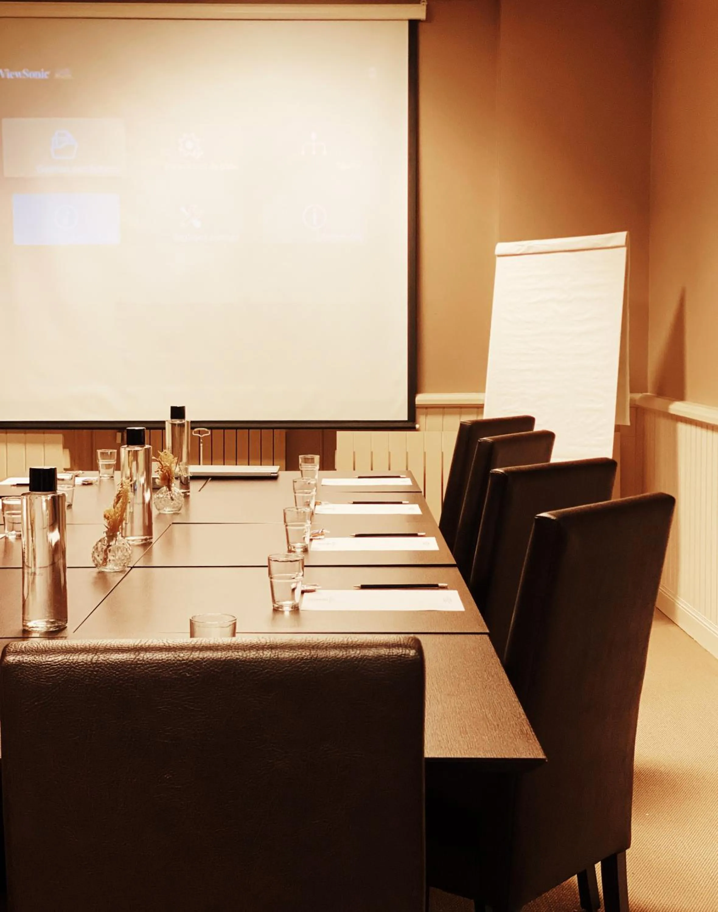 Meeting/conference room in La Maison des Armateurs
