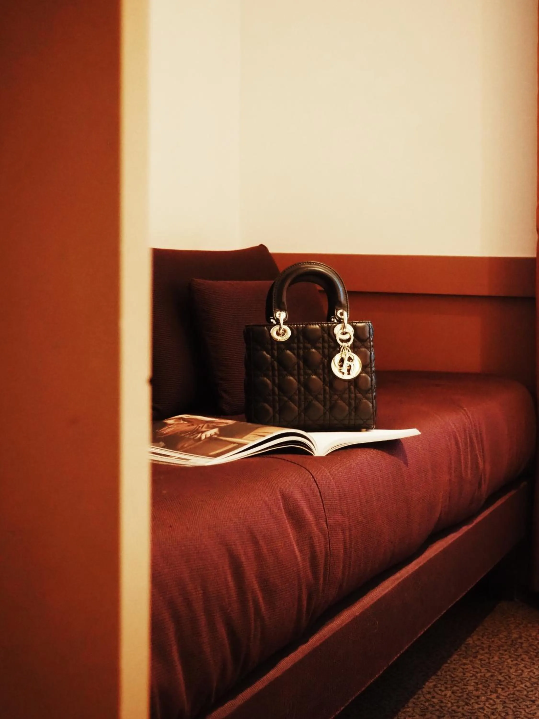 Photo of the whole room, Bed in La Maison des Armateurs