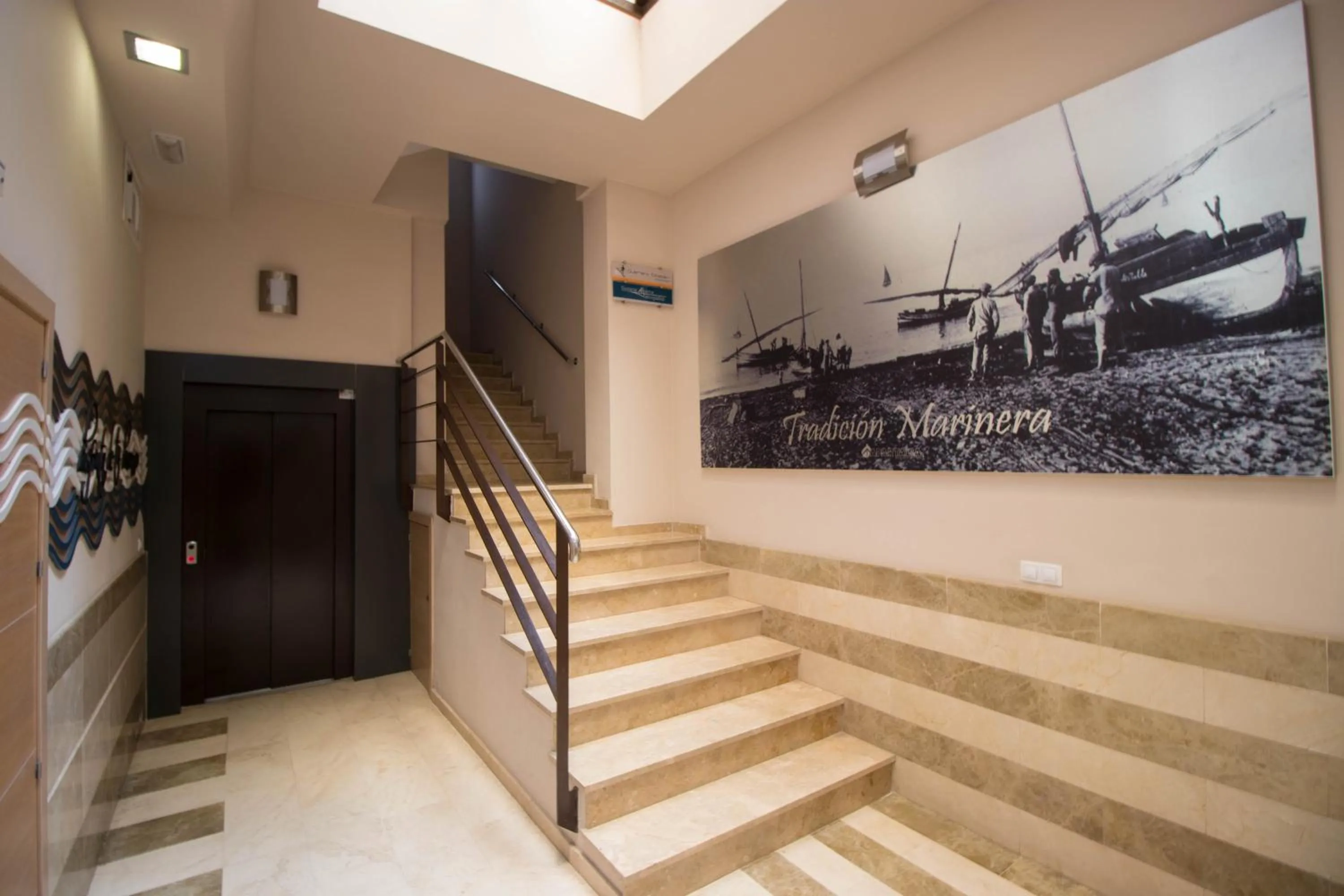 Property building in Apartamentos Guerrero