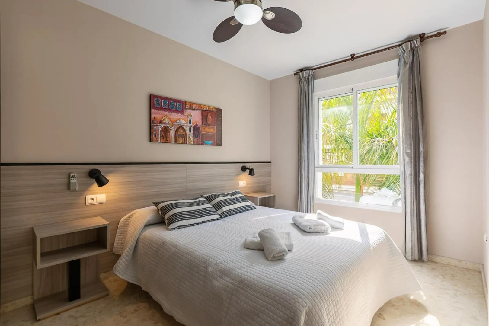 Bedroom, Bed in Apartamentos Guerrero