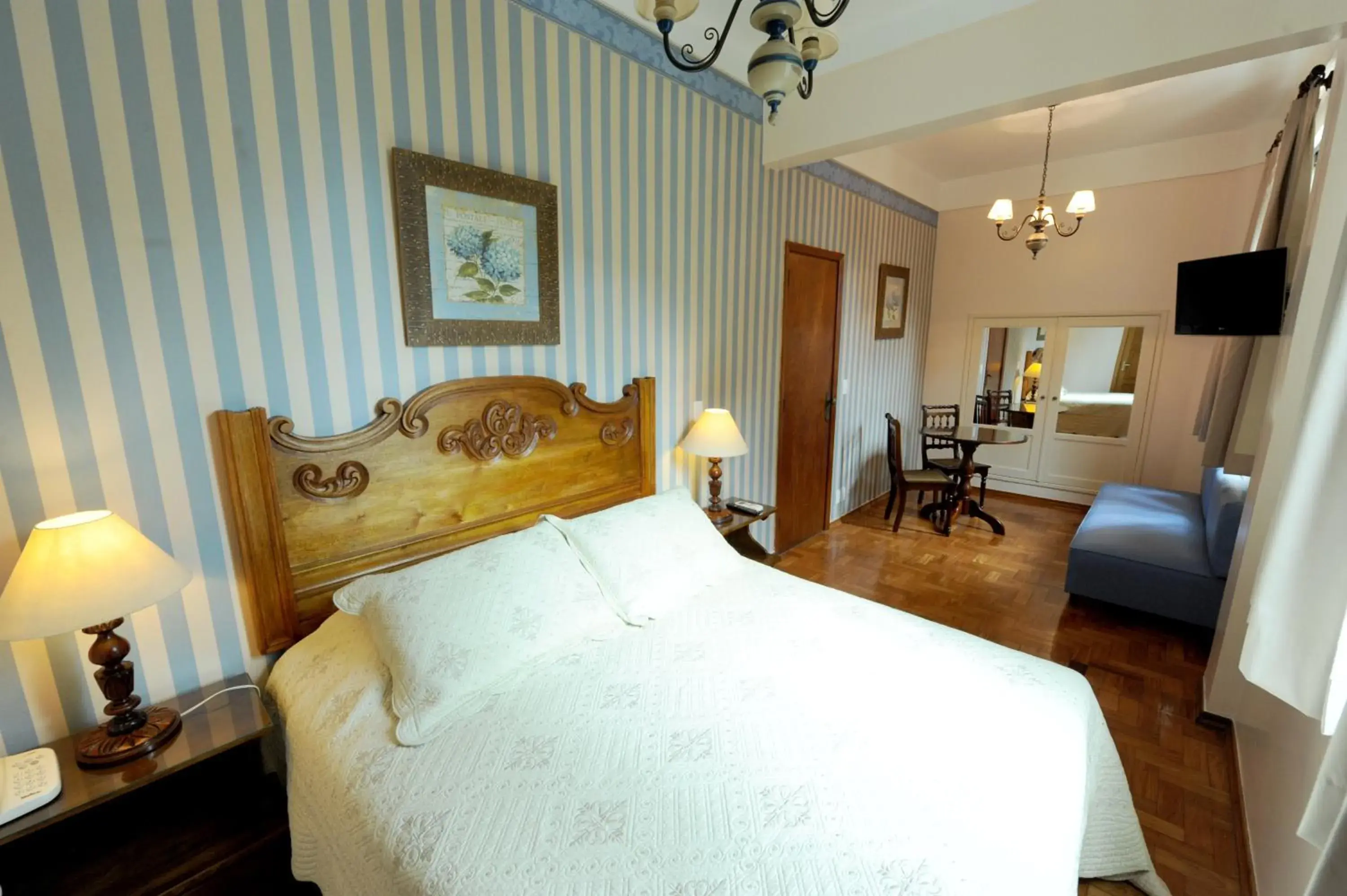 Deluxe Double Room in Hotel York Deluxe Double Room in Hotel York