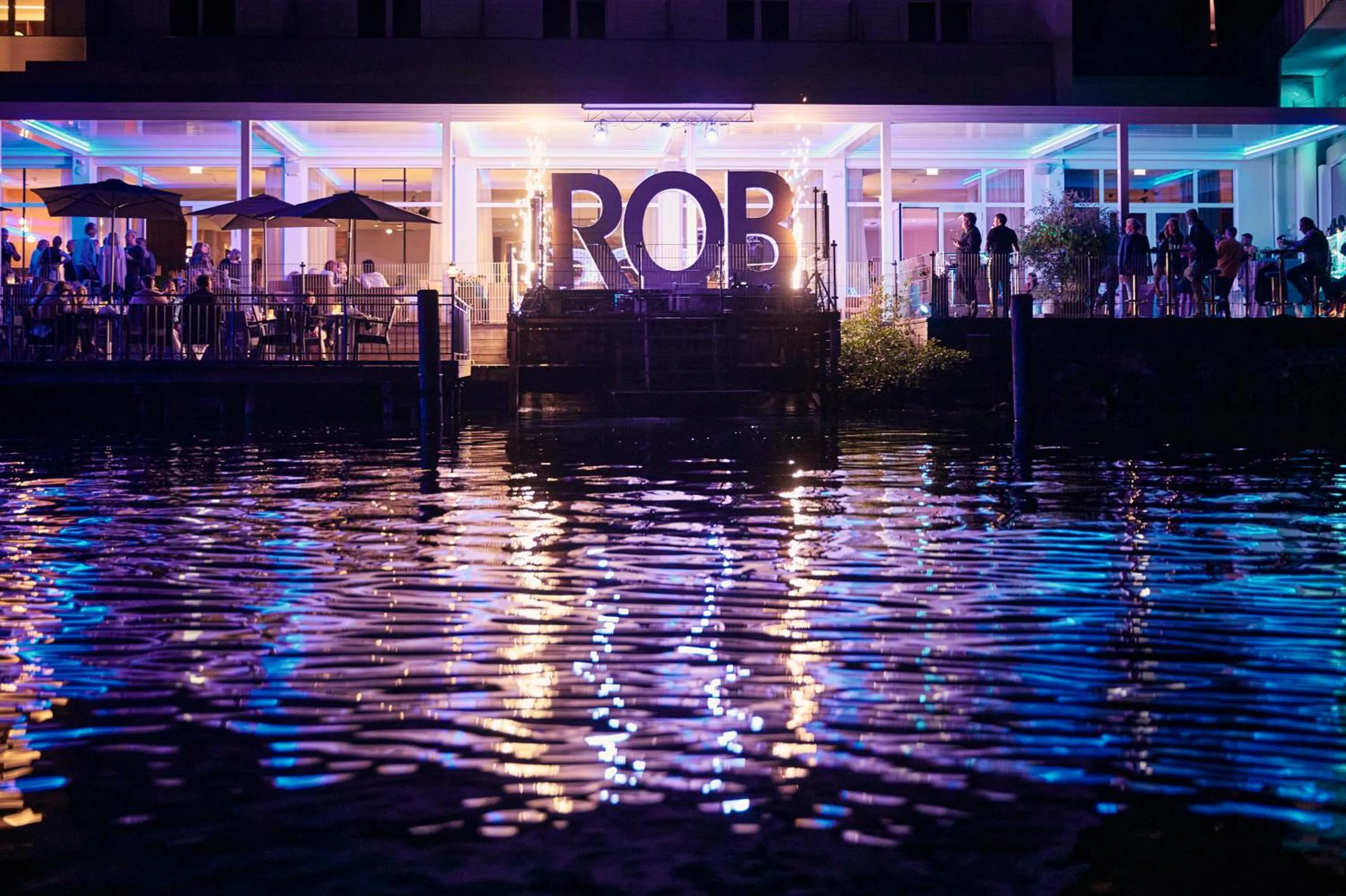 Night in ROBINSON Landskron