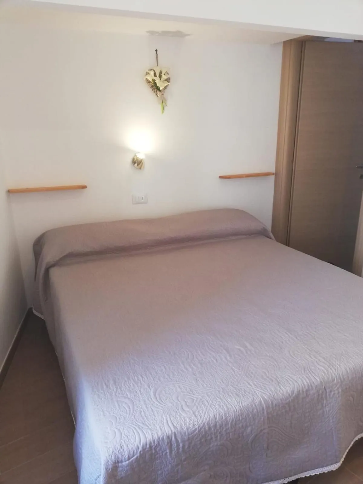 Photo of the whole room in Il lago del Mugello B&B