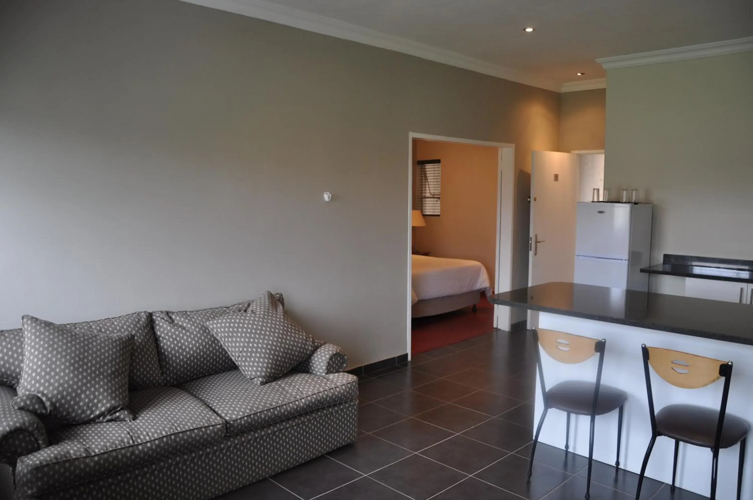 Studio in Vetho 2 Apartments OR Tambo Airport Studio in Vetho 2 Apartments OR Tambo Airport