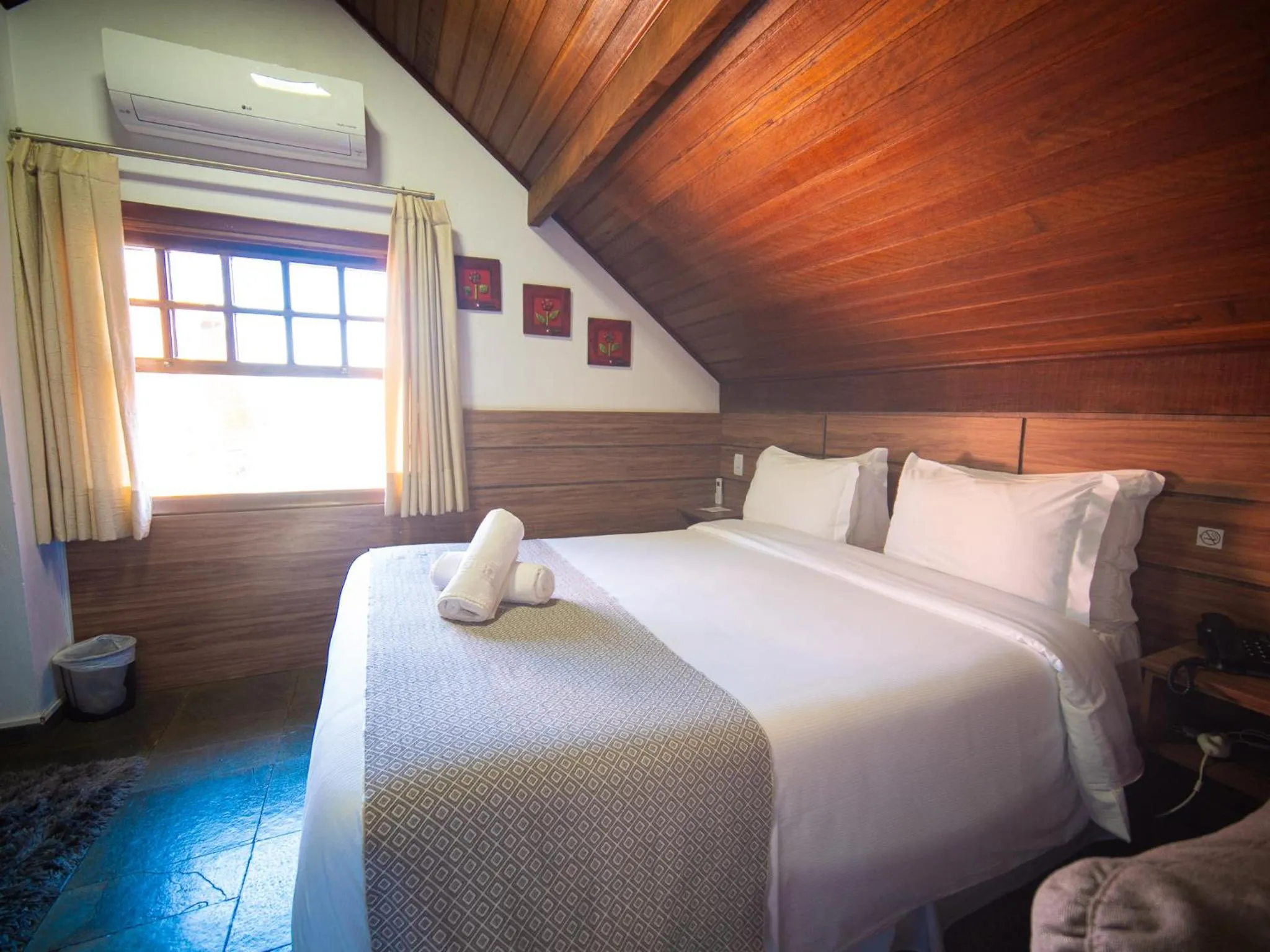 Bed in Pousada Suiça Mineira Centro