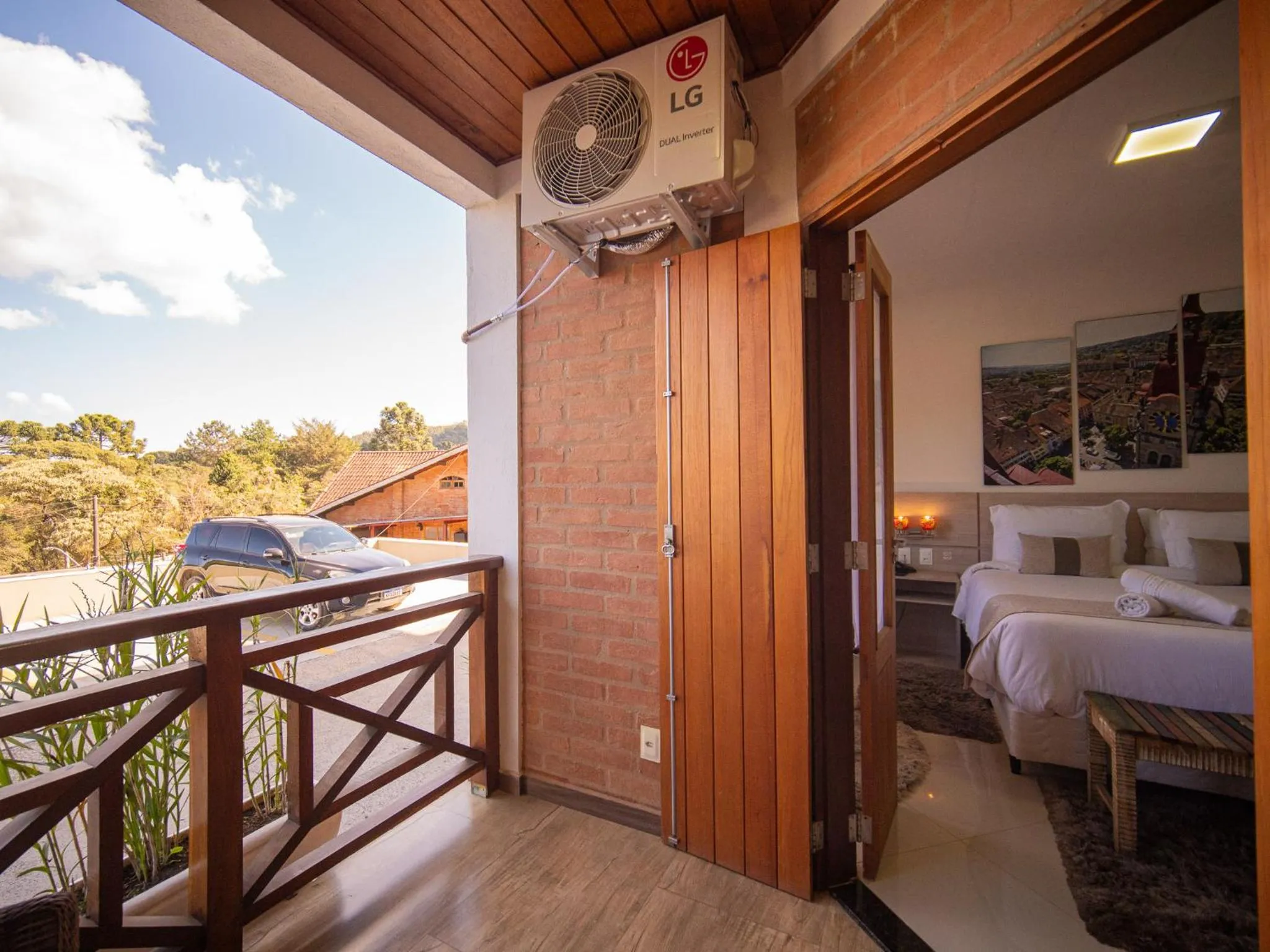 Balcony/Terrace, Bed in Pousada Suiça Mineira Centro