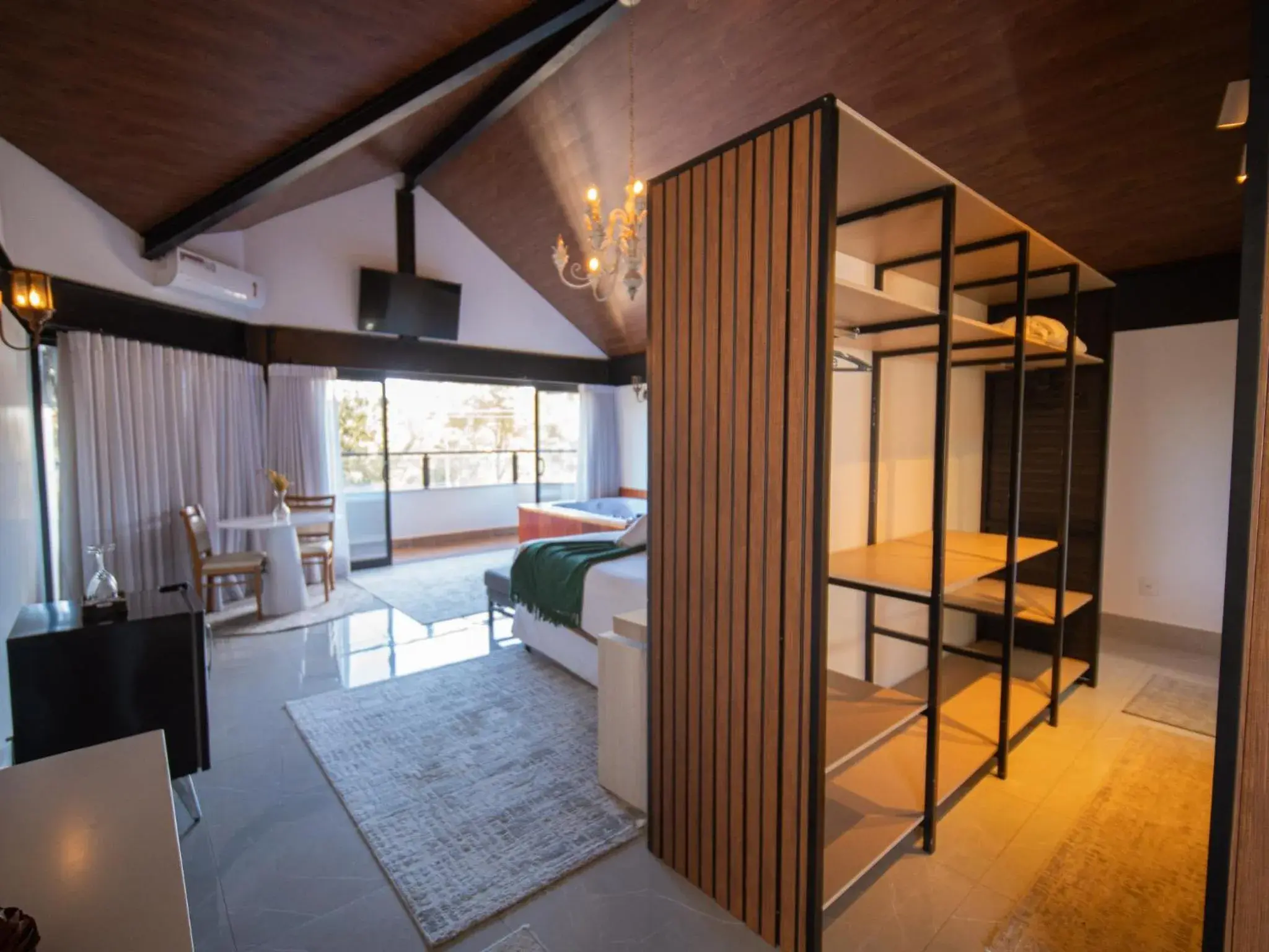 Premium Suite with Hydro and View in Pousada Suiça Mineira Centro Premium Suite with Hydro and View in Pousada Suiça Mineira Centro