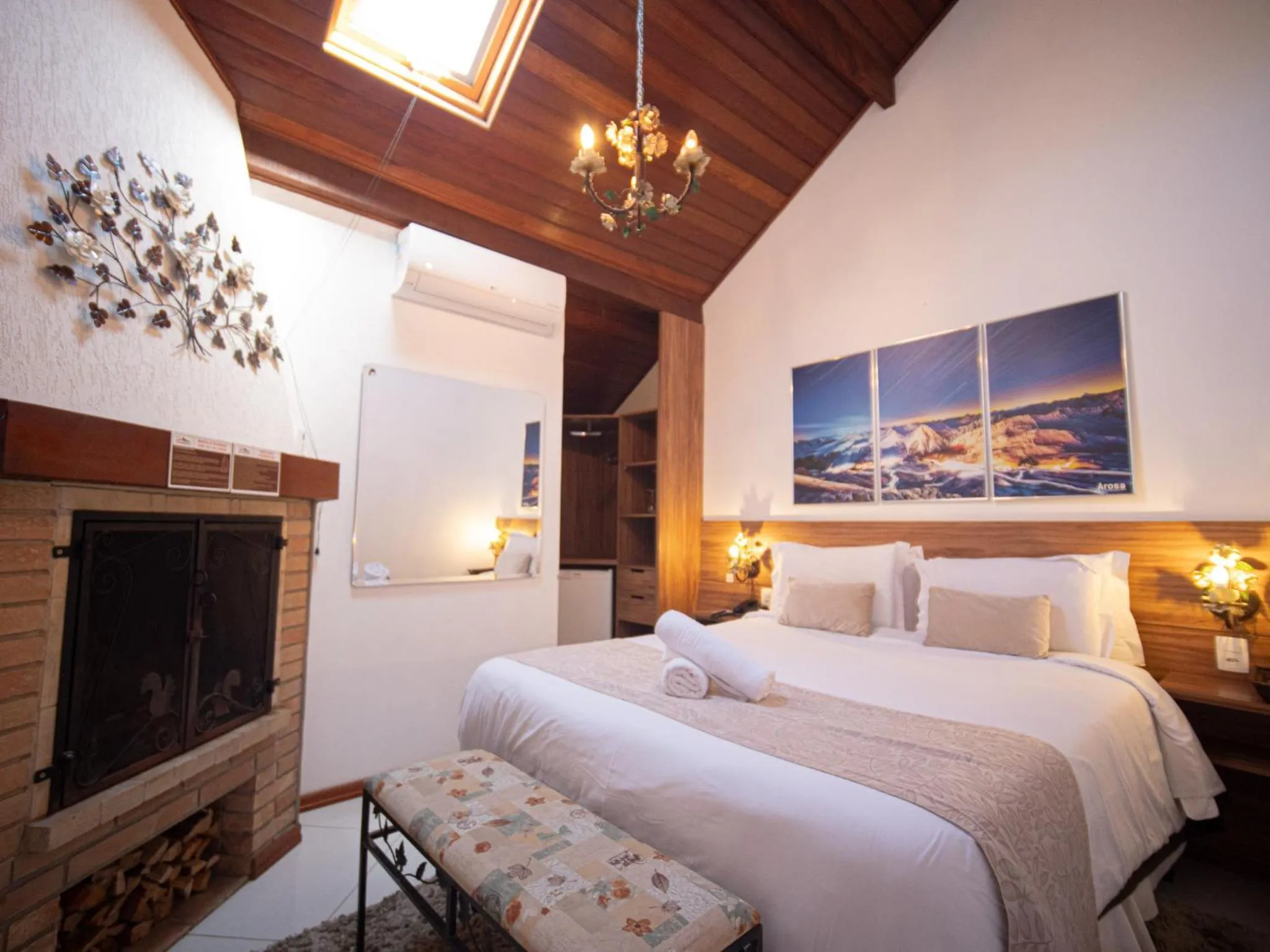 Bed in Pousada Suiça Mineira Centro