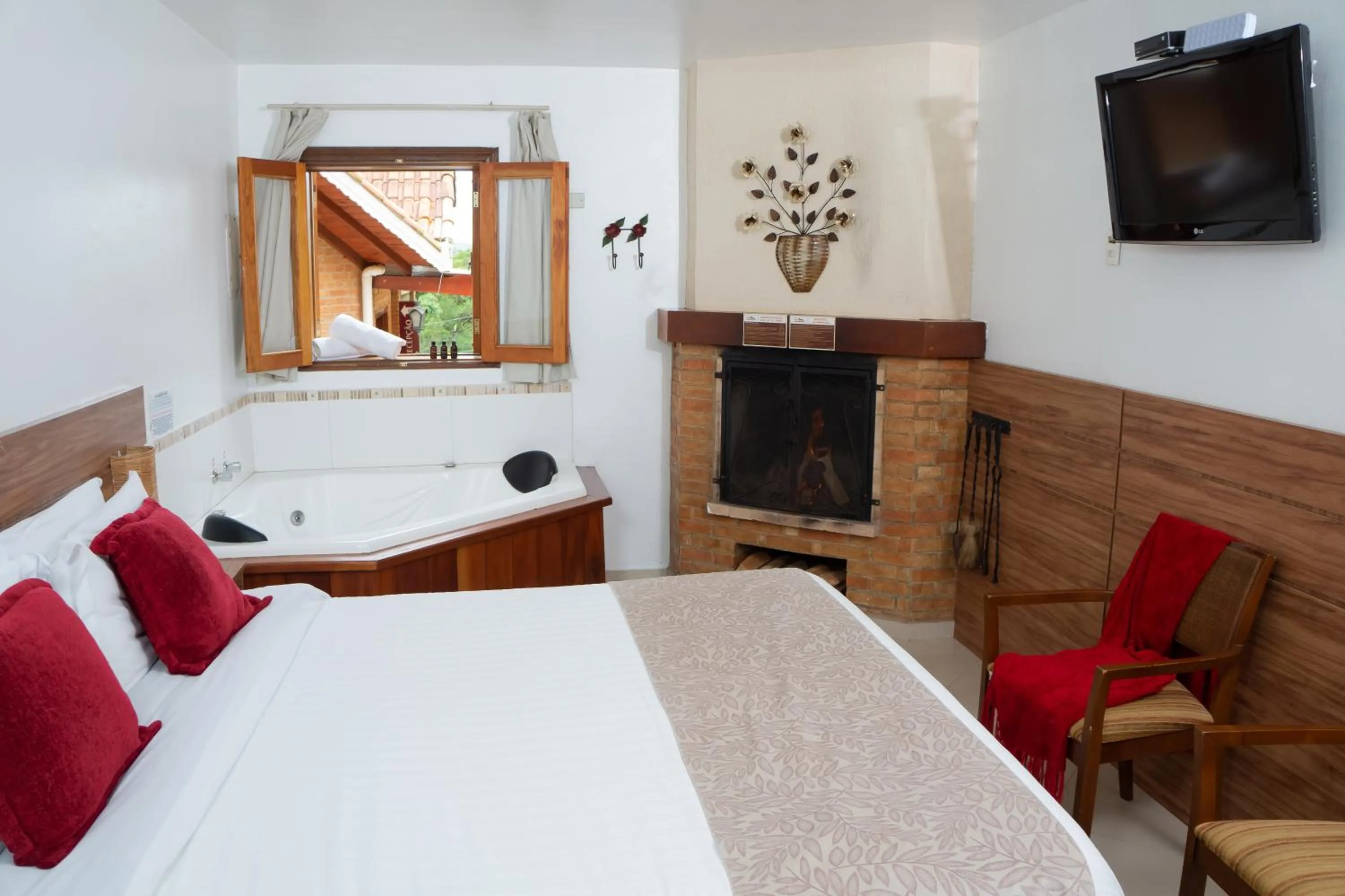 Bed in Pousada Suiça Mineira Centro