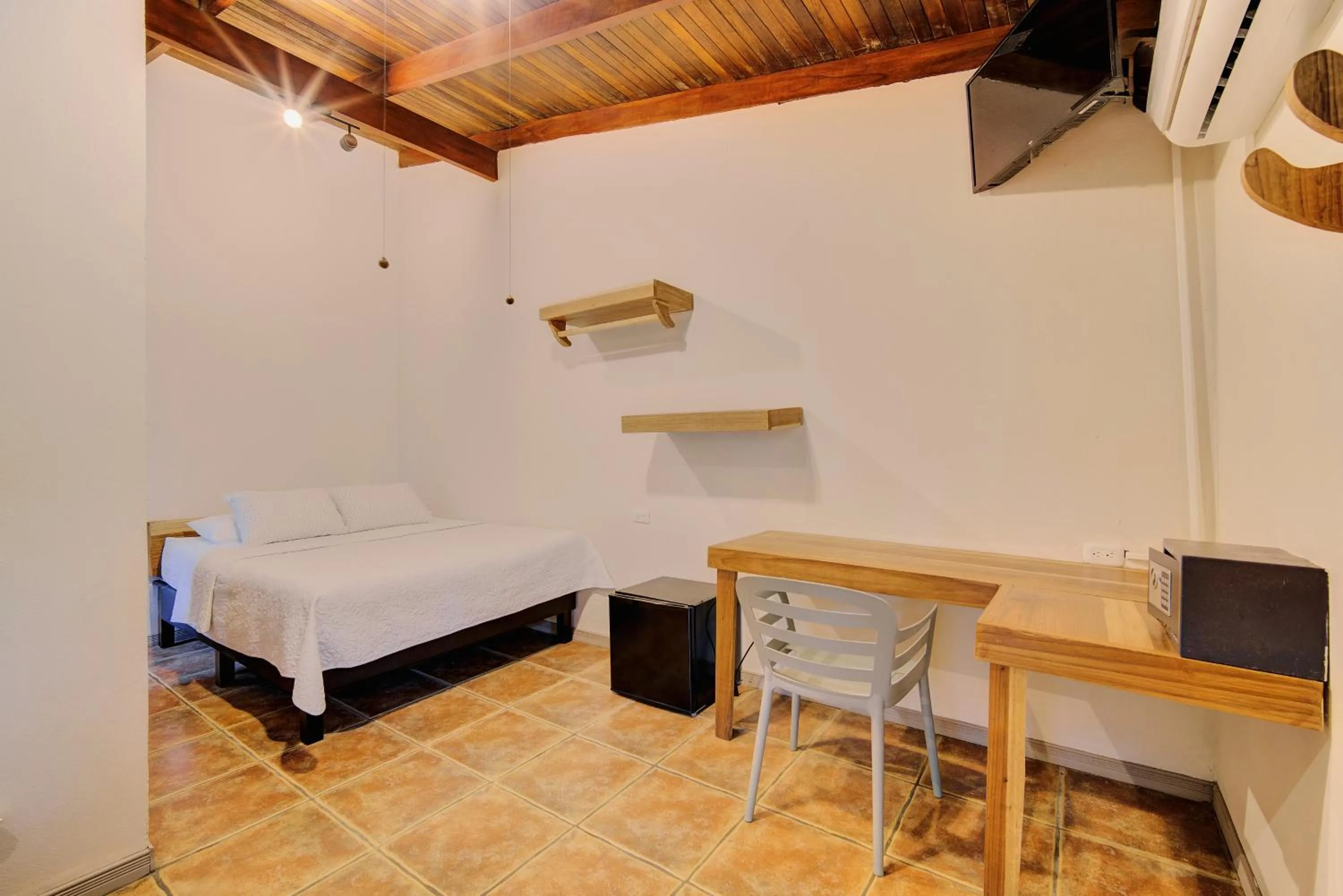 Bed in Cariblue Beach and Jungle Resort