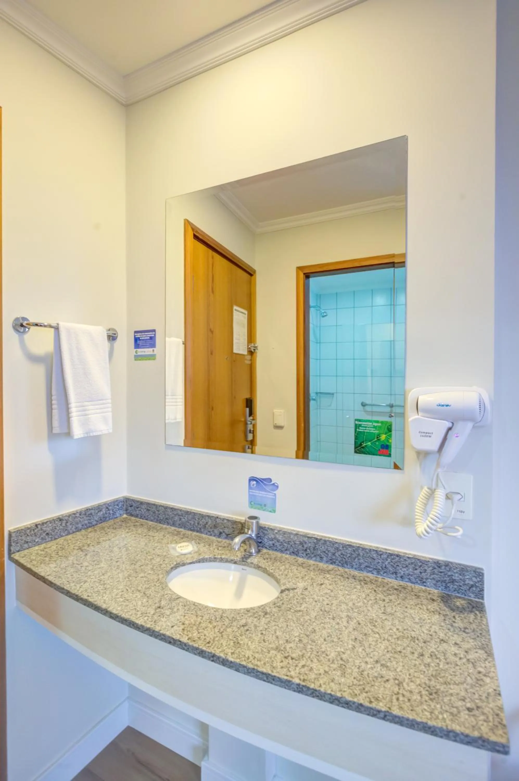 Bathroom in Transamerica Fit Villa Lobos