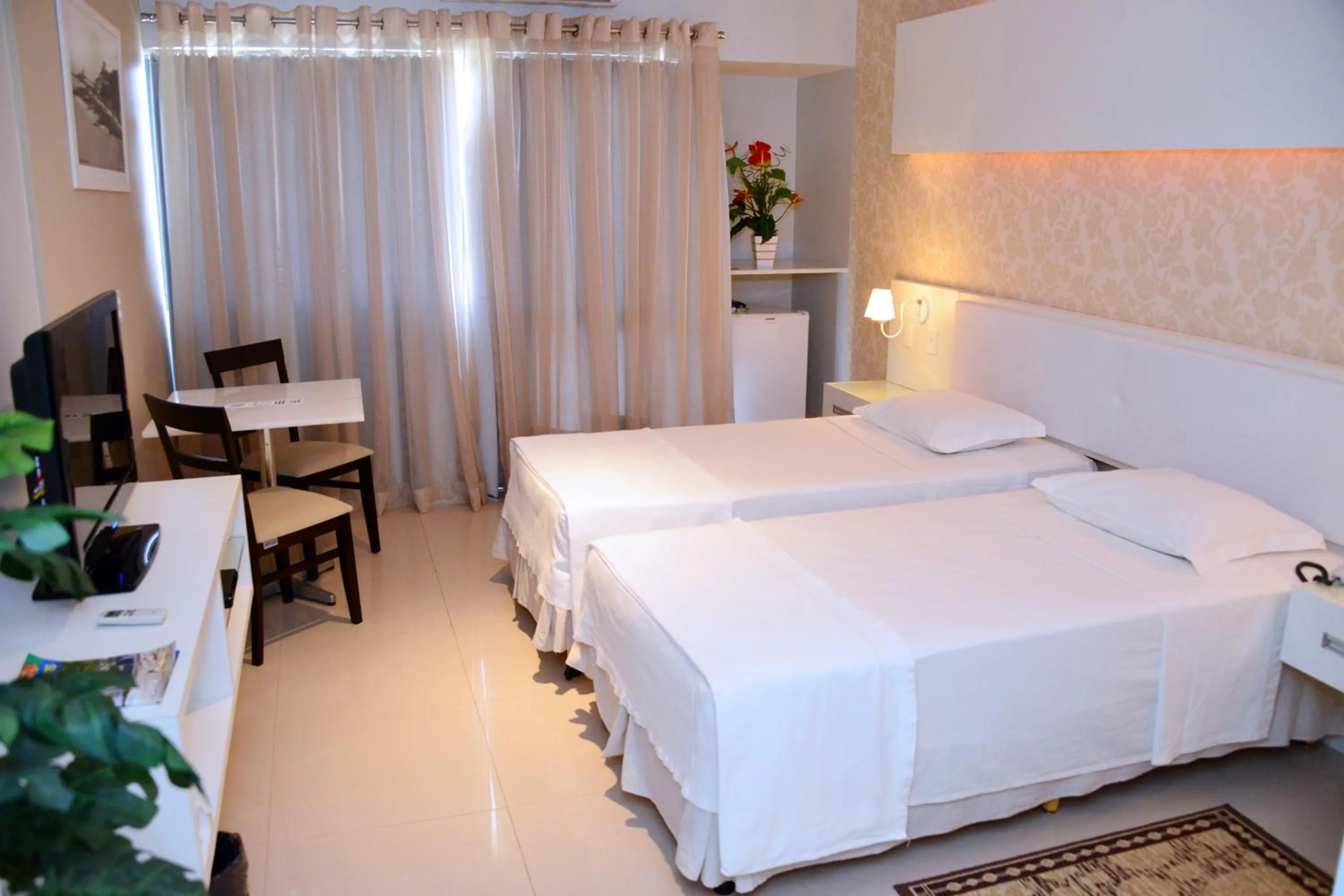 Photo of the whole room, Bed in Bahiamar Hotel